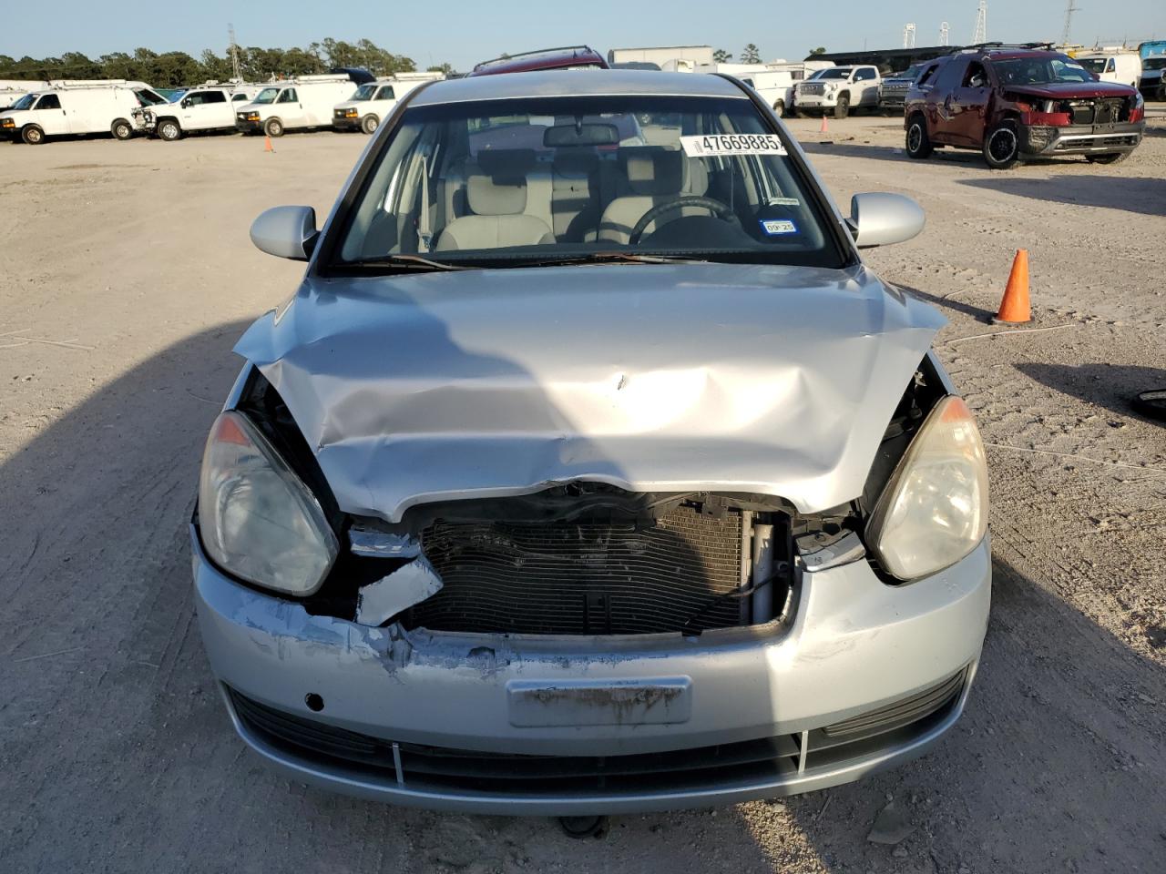 2009 Hyundai Accent VIN KMHCN46C89U314567 Copart auction photo, front end / minor dent/scratches damage thumbnail 5