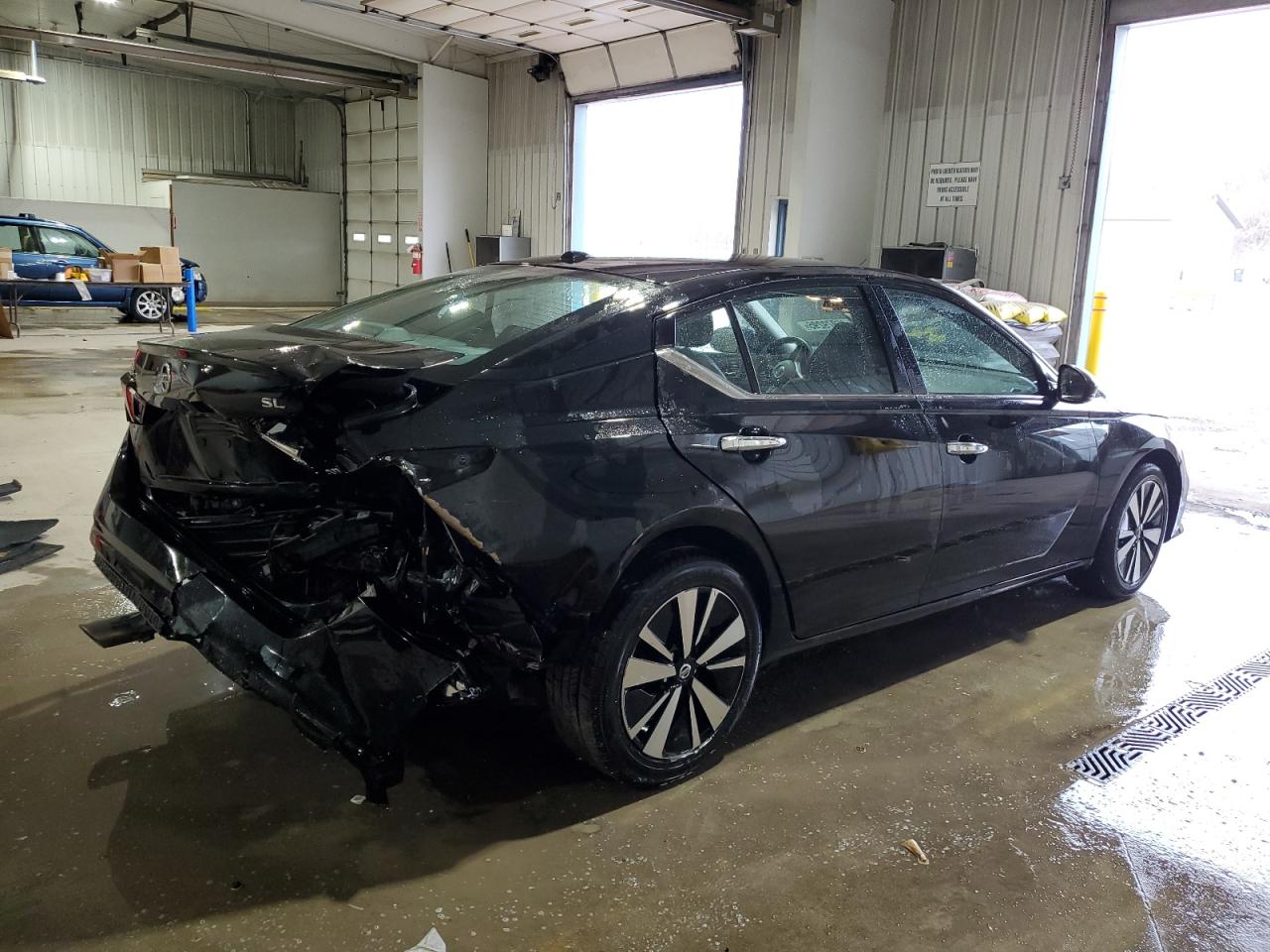 2019 Nissan Altima VIN 1N4BL4EW6KC171735 Copart auction photo, rear end / side damage thumbnail 3