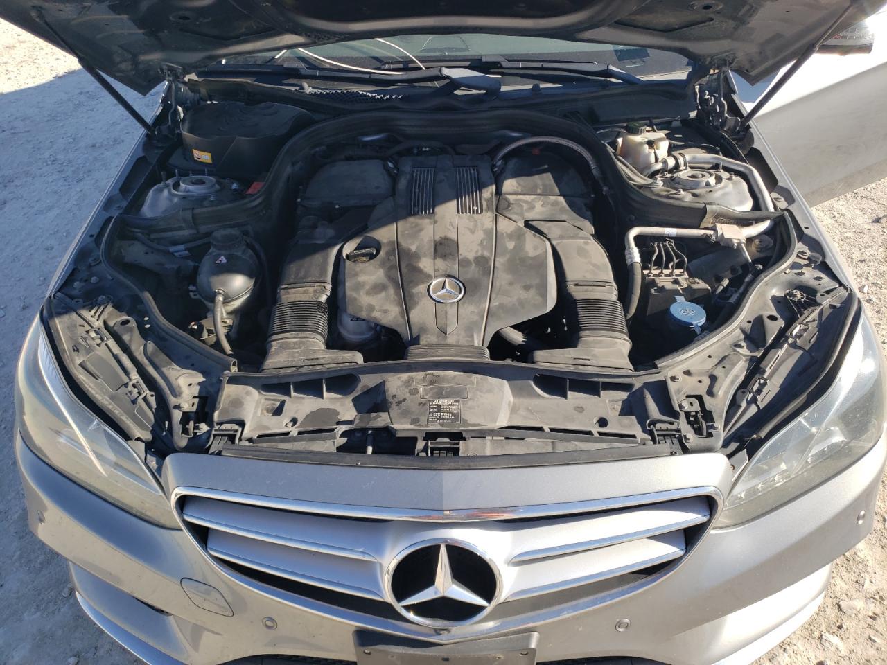 2015 Mercedes-Benz E-klasse VIN WDDHF6FB0FB097670 Copart auction photo, minor dent/scratches damage thumbnail 11