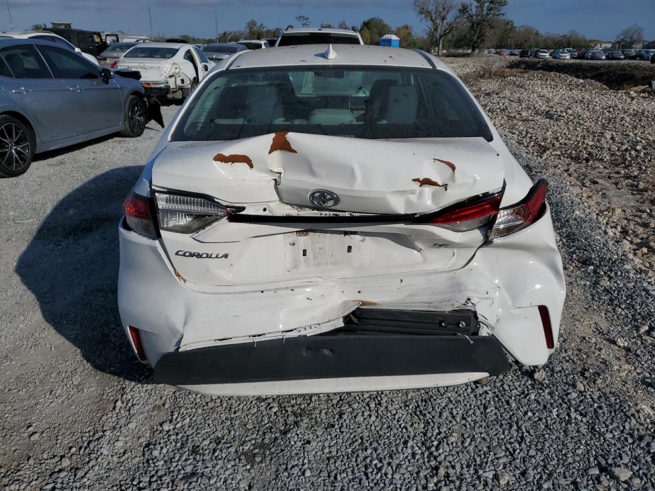 2021 Toyota Corolla VIN 5YFEPMAE2MP181472 Copart auction photo, rear end / side damage thumbnail 6