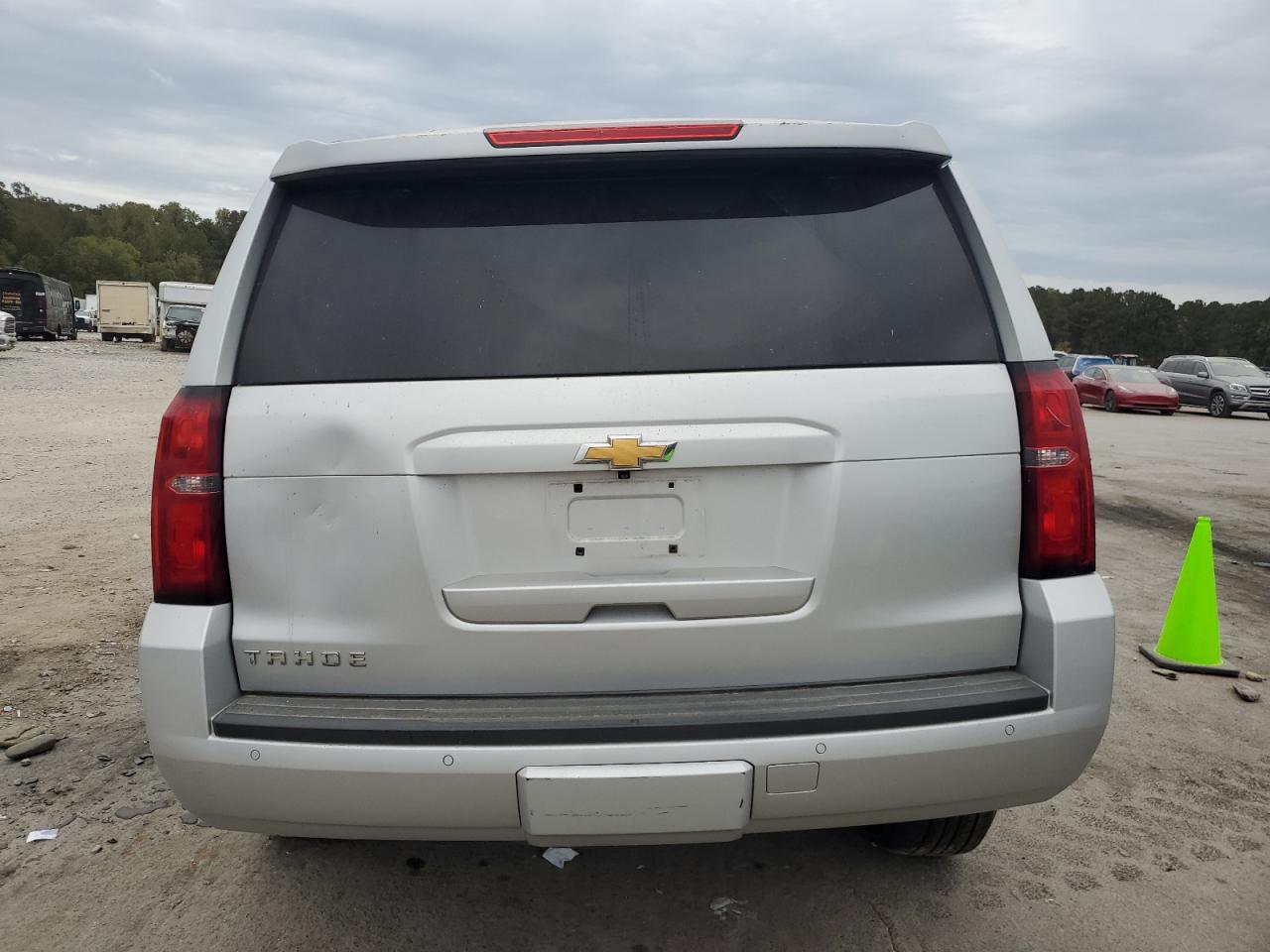 2016 Chevrolet Tahoe VIN 1GNSCBKC4GR281767 Copart auction photo, front end / side damage thumbnail 6