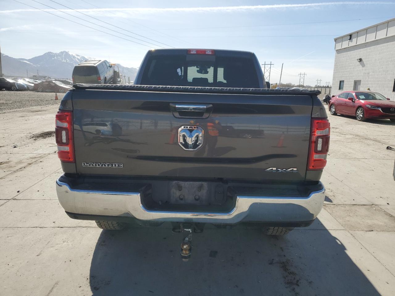 2020 RAM 2500 VIN 3C6UR5FL6LG122309 Copart auction photo, front end damage thumbnail 6