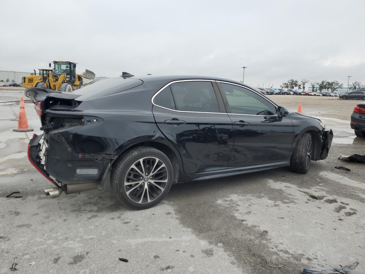 2019 Toyota Camry VIN 4T1B11HKXKU740194 Copart auction photo, all over damage thumbnail 3