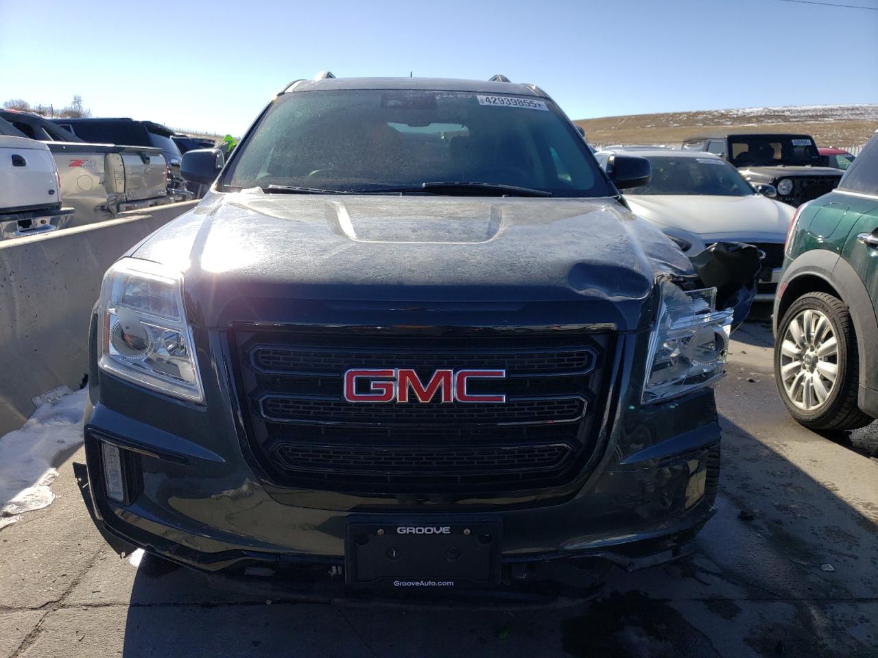 2017 GMC Terrain VIN 2GKFLUE38H6273982 Copart auction photo, front end / hail damage thumbnail 5
