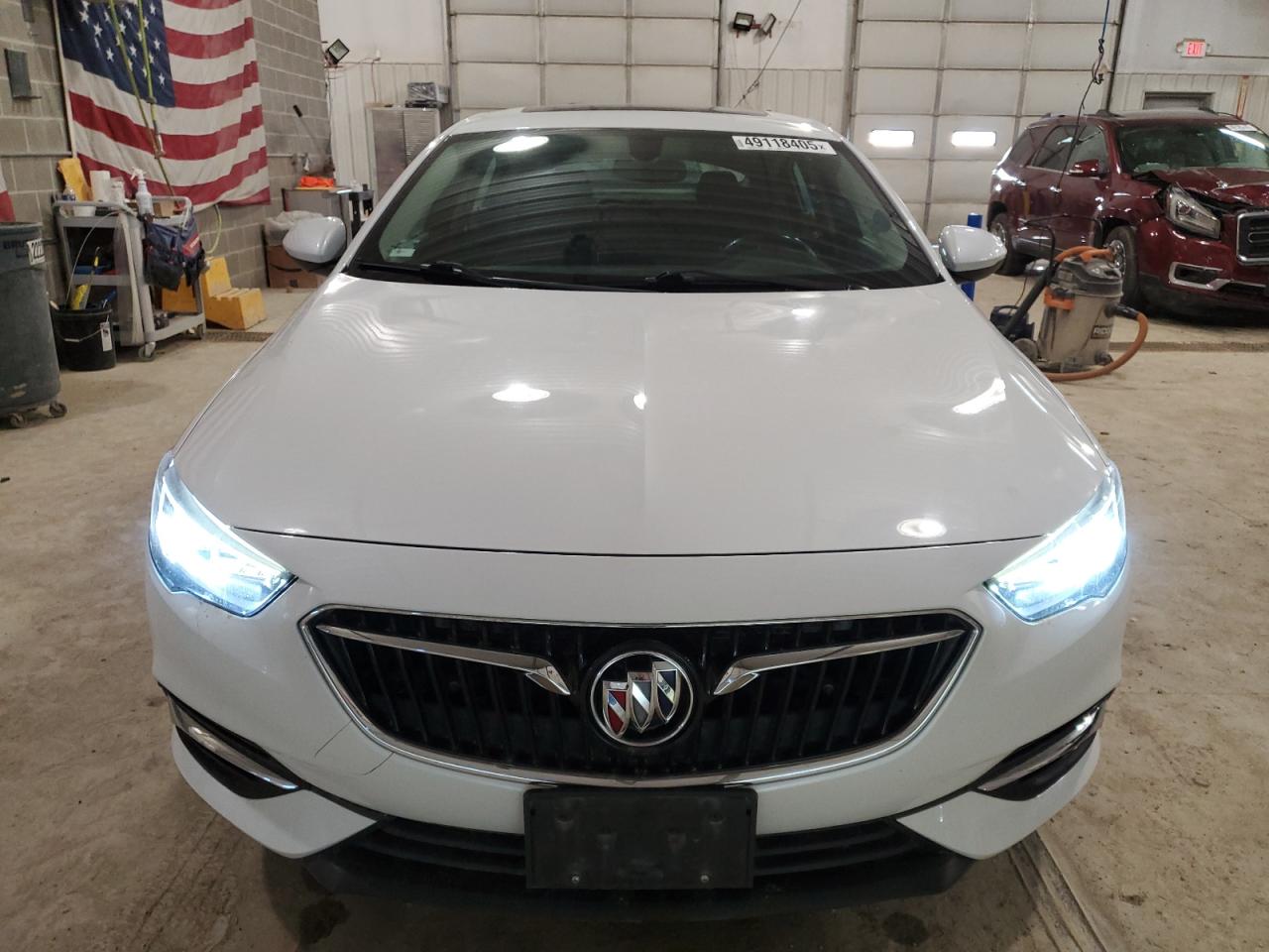 2018 Buick Regal VIN W04GL6SX5J1082235 Copart auction photo, rear end damage thumbnail 5