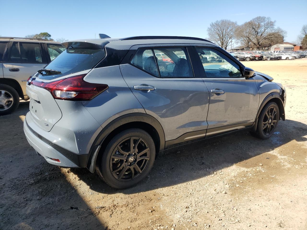 2021 Nissan Kicks VIN 3N1CP5DV8ML515223 Copart auction photo, front end damage thumbnail 3