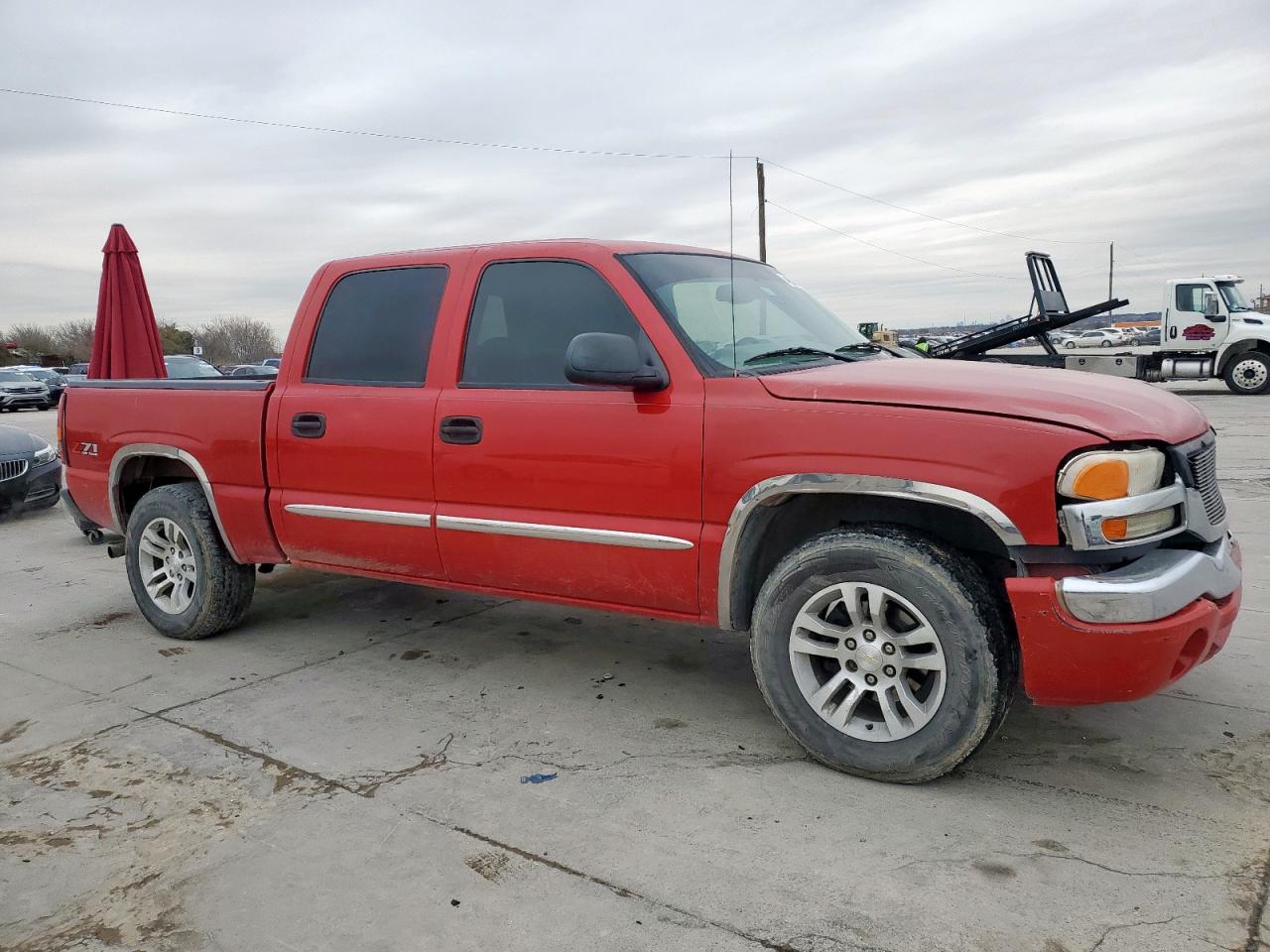2006 GMC Sierra VIN 2GTEK13TX61252105 Copart auction photo, front end / rear end damage thumbnail 4