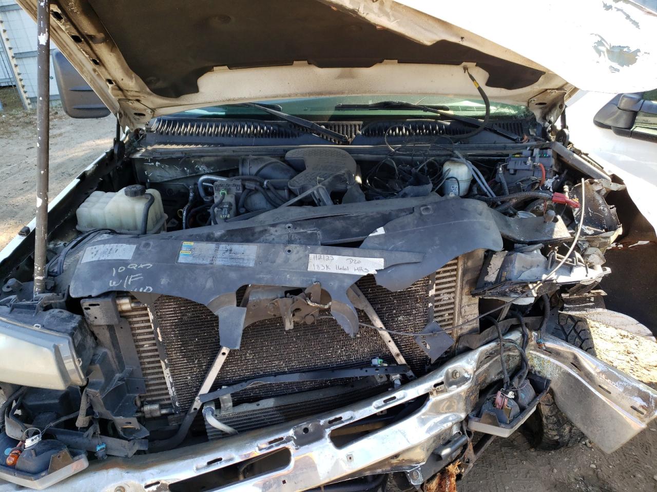 2006 Chevrolet Silverado VIN 1GCHK23296F109813 Copart auction photo, all over damage thumbnail 13