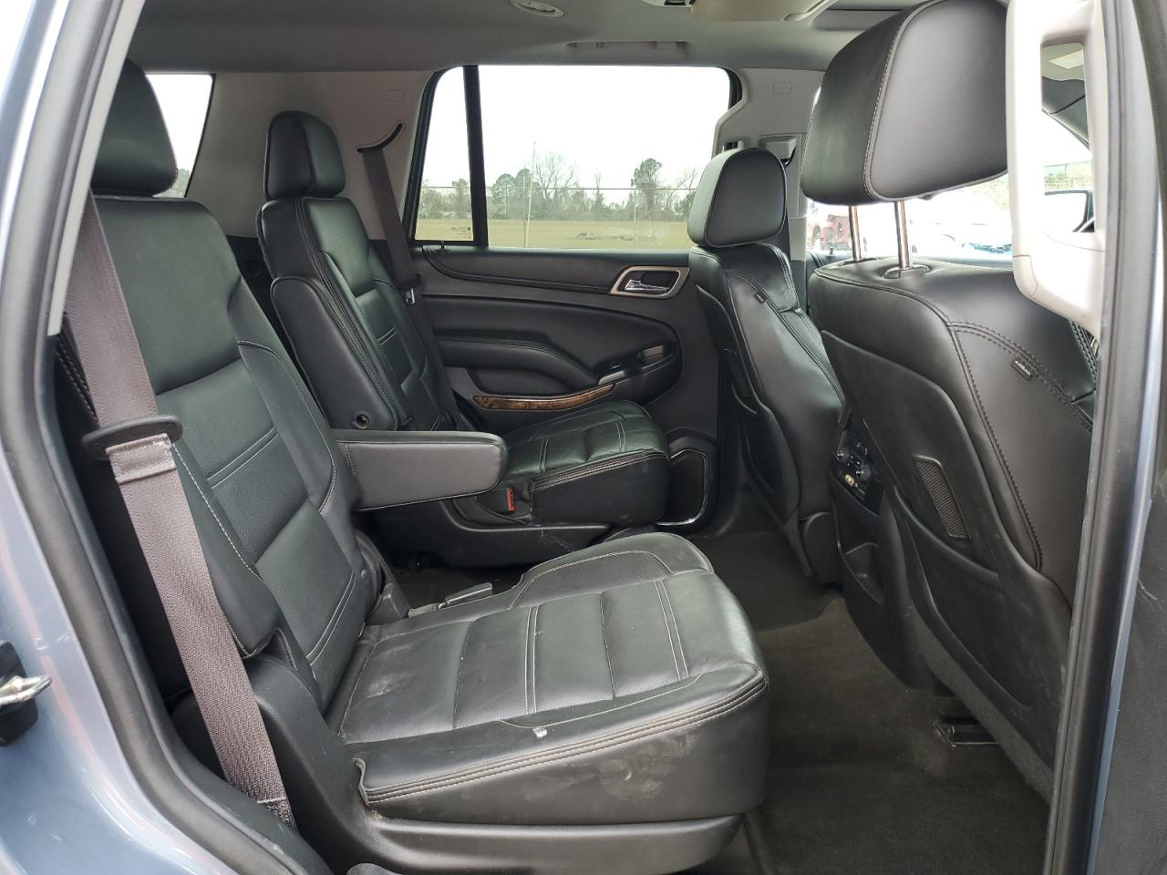 2015 GMC Yukon VIN 1GKS1CKJ9FR686142 Copart auction photo, stripped damage thumbnail 11