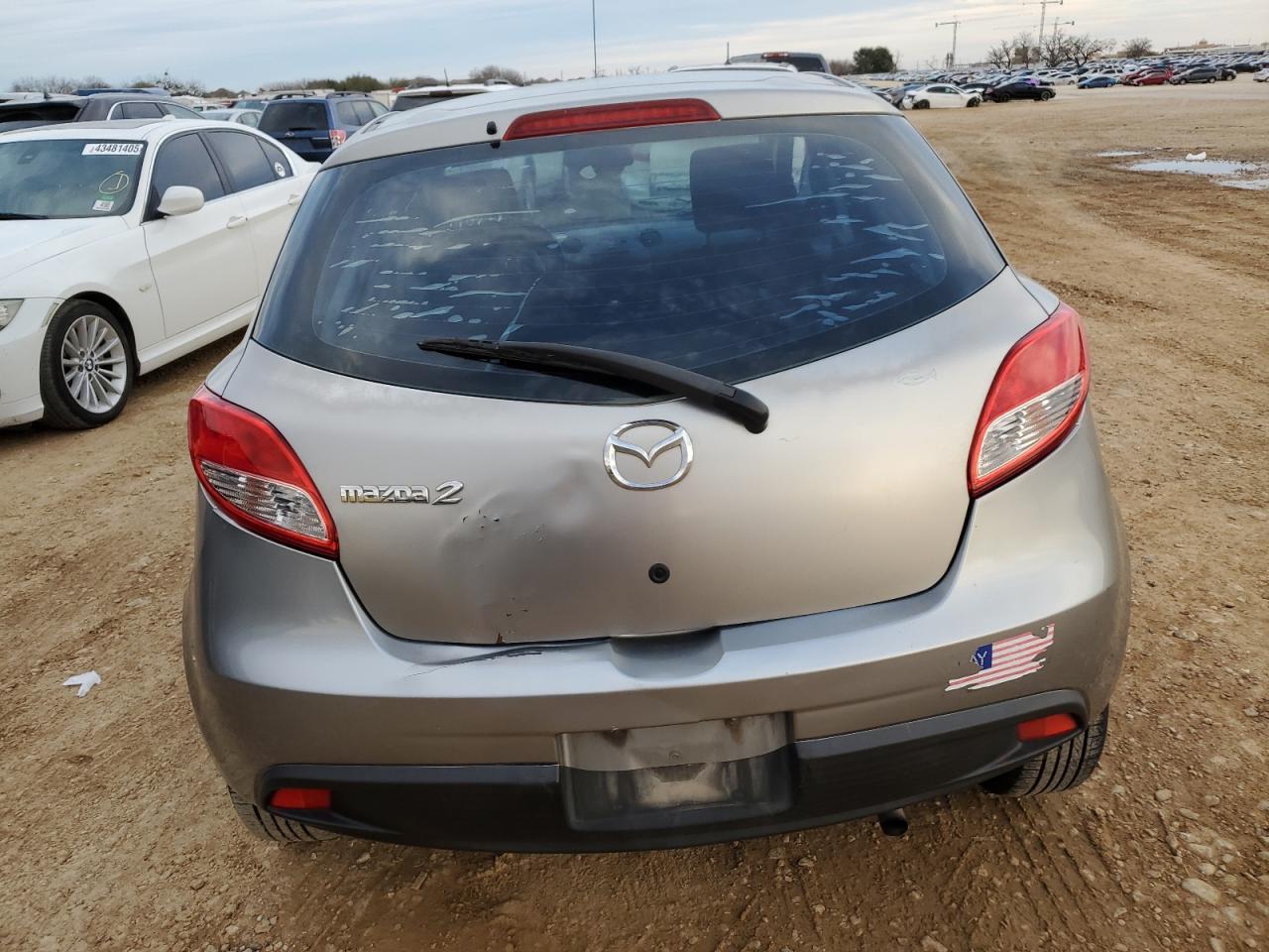 2011 Mazda 2 VIN JM1DE1HY3B0101345 Copart auction photo, all over damage thumbnail 6