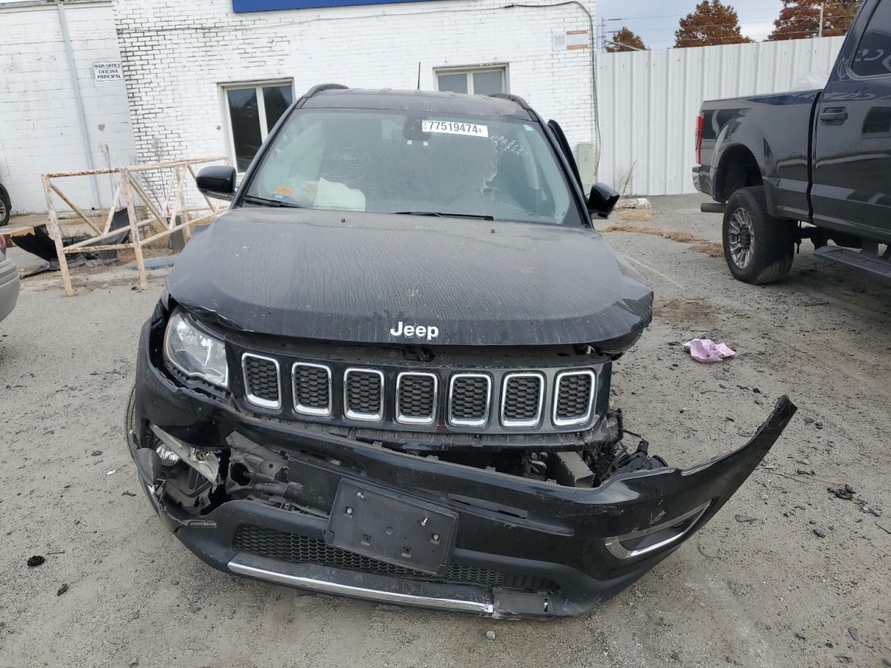 2020 Jeep Compass VIN 3C4NJDCBXLT222883 Copart auction photo, front end damage thumbnail 5