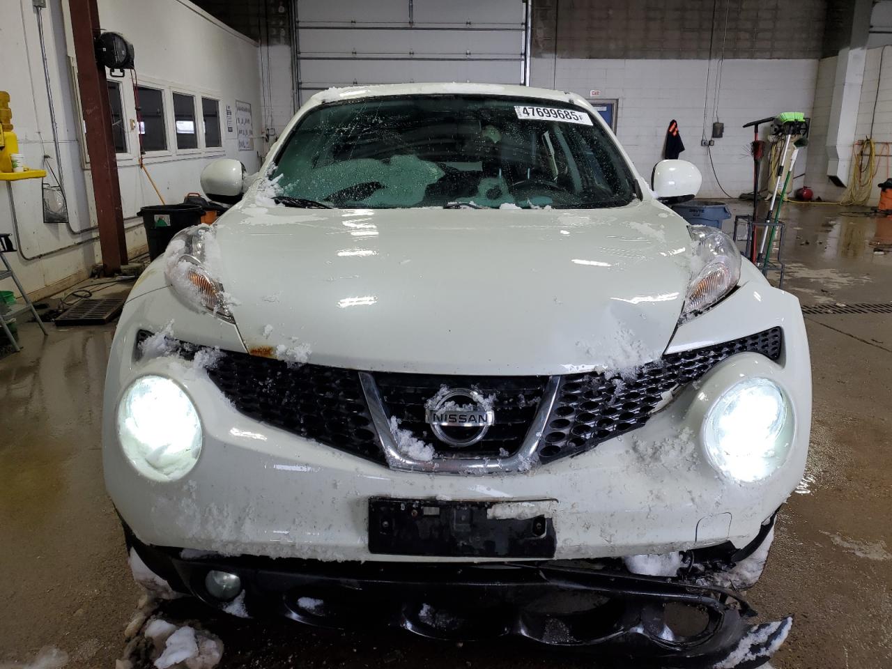 2011 Nissan Juke VIN JN8AF5MV6BT029191 Copart auction photo, front end damage thumbnail 5