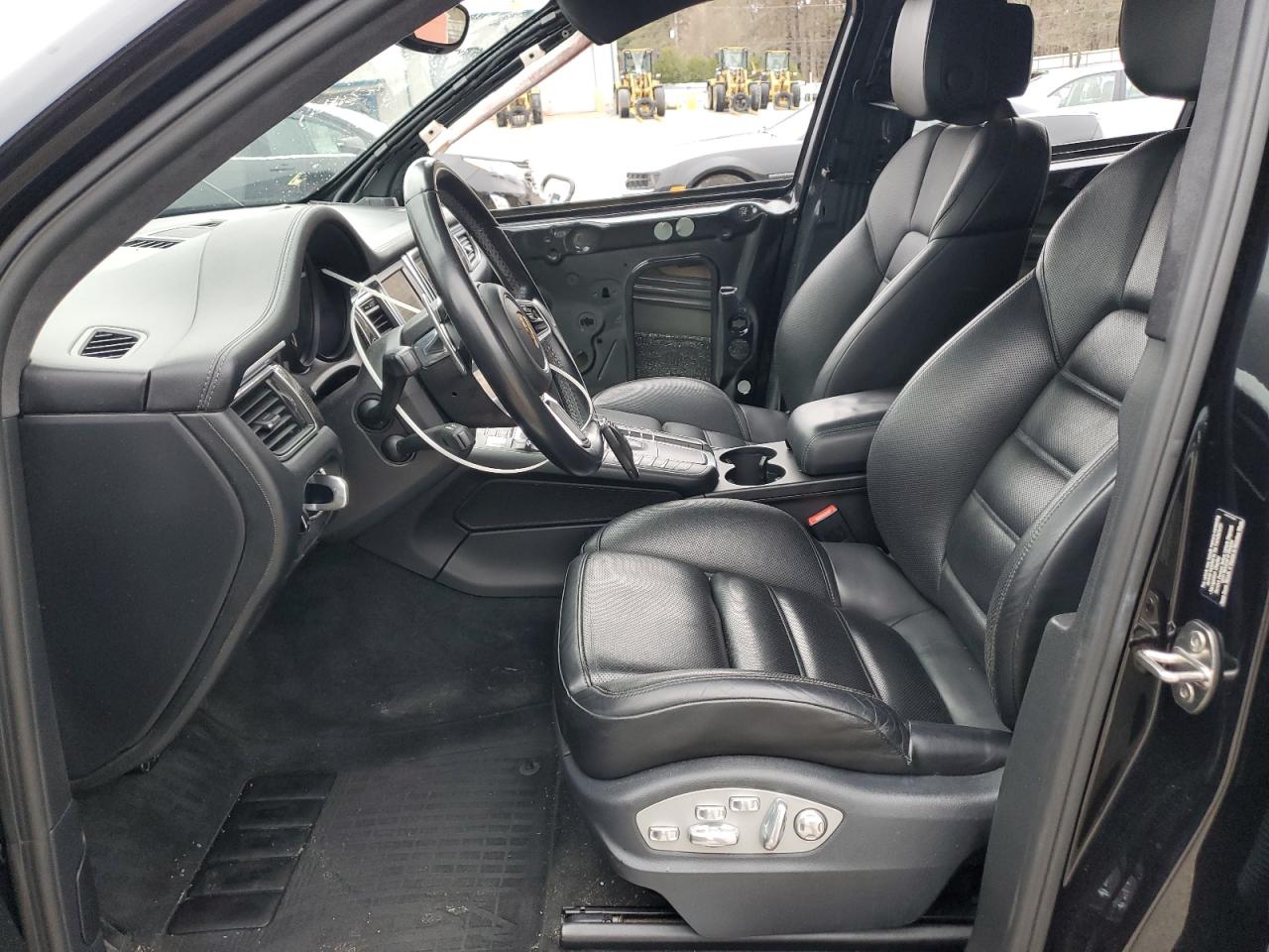 2016 Porsche Macan VIN WP1AF2A52GLB94739 Copart auction photo, side damage thumbnail 7