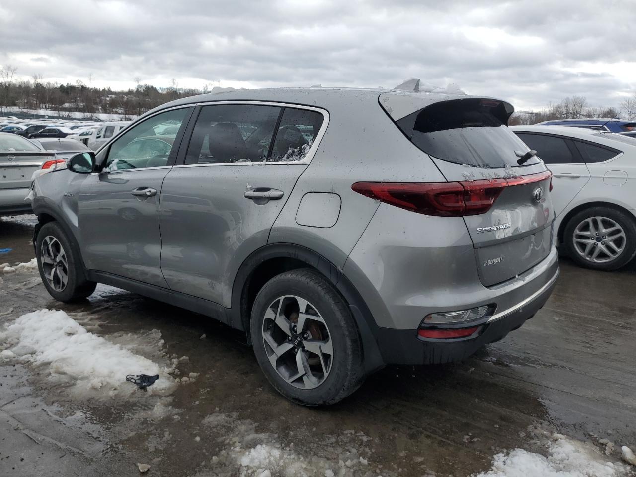 2020 KIA Sportage VIN KNDPMCACXL7665724 Copart auction photo, front end / side damage thumbnail 2