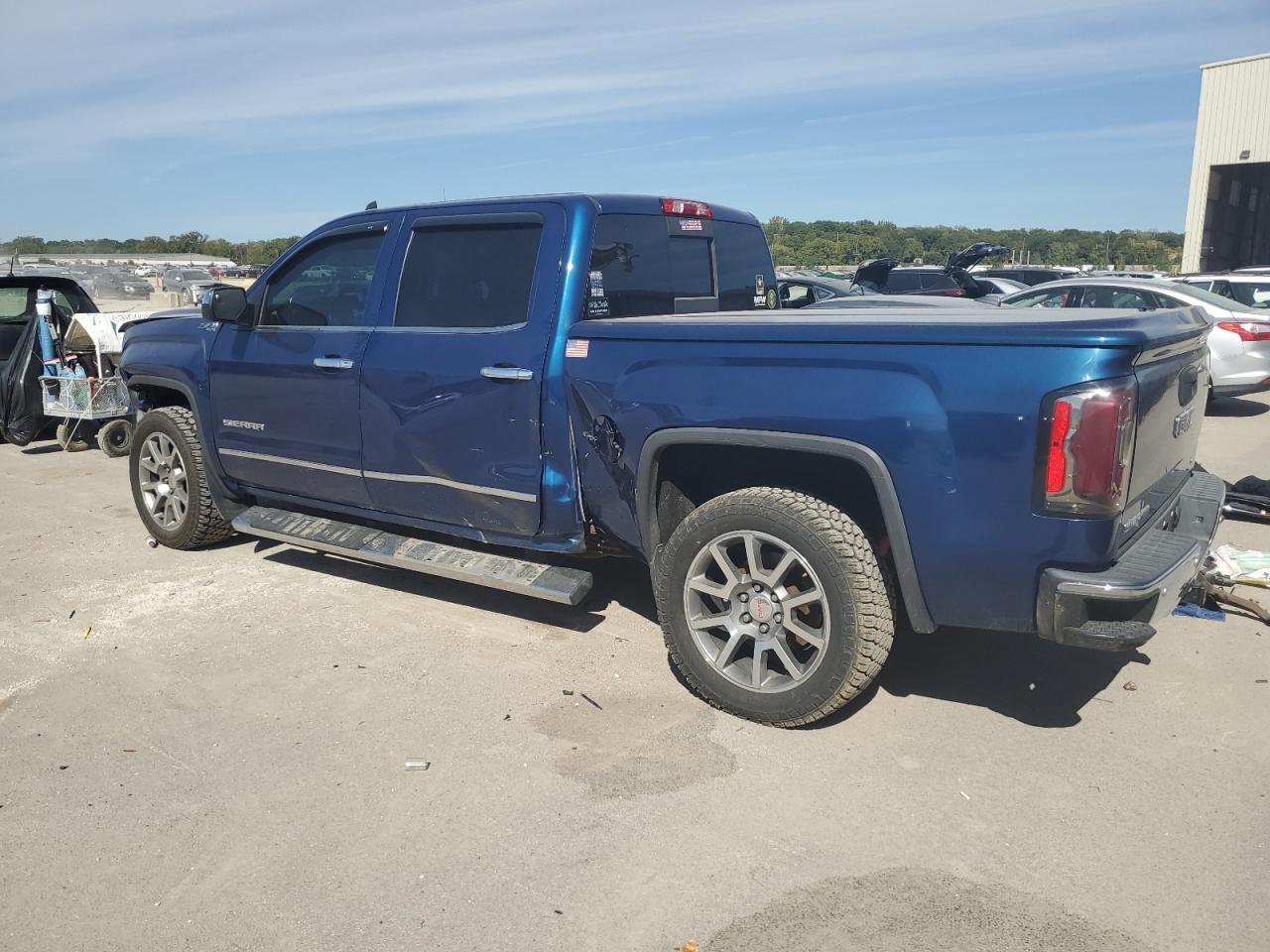 2017 GMC Sierra VIN 3GTU2NEC8HG222112 Copart auction photo, side / front end damage thumbnail 2