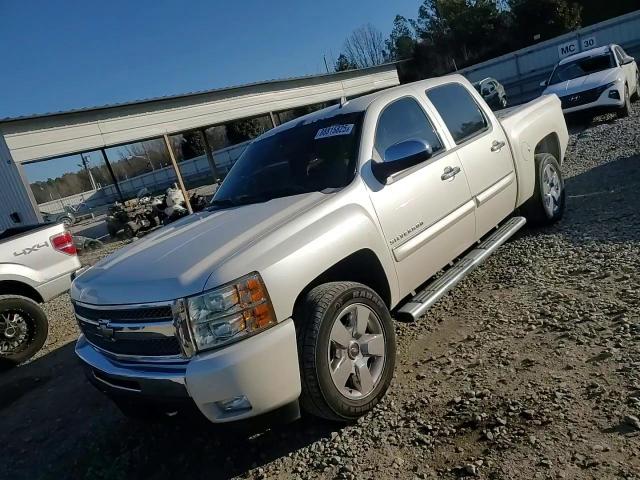 2011 Chevrolet Silverado VIN 3GCPCSE03BG376541 Copart auction photo, rear end damage thumbnail 11