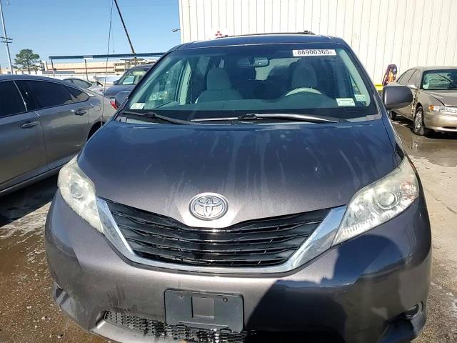 2012 Toyota Sienna VIN 5TDKK3DCXCS260920 Copart auction photo, rear end damage thumbnail 14