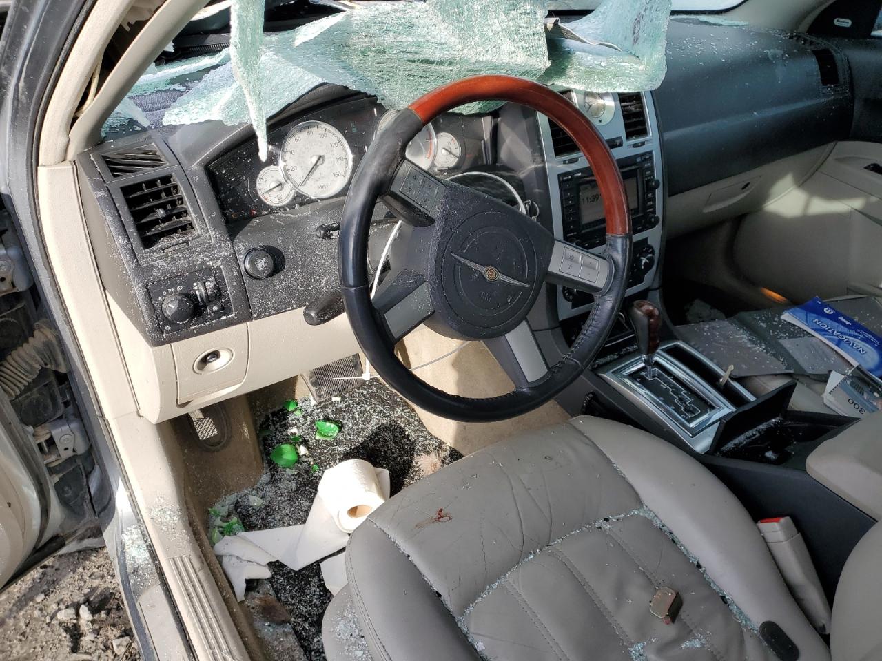 2006 Chrysler 300 VIN 2C3LA63H16H505780 Copart auction photo, all over damage thumbnail 8