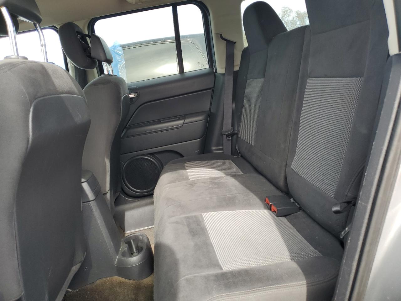 2016 Jeep Liberty (Patriot) VIN 1C4NJPFB6GD576926 Copart auction photo, all over damage thumbnail 11
