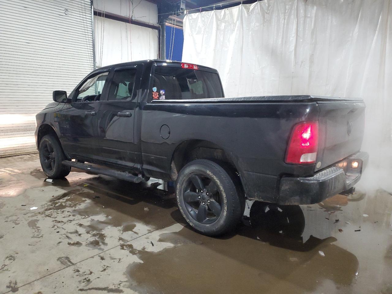 2018 RAM 1500 VIN 1C6RR7FT9JS351039 Copart auction photo, side / minor dent/scratches damage thumbnail 2