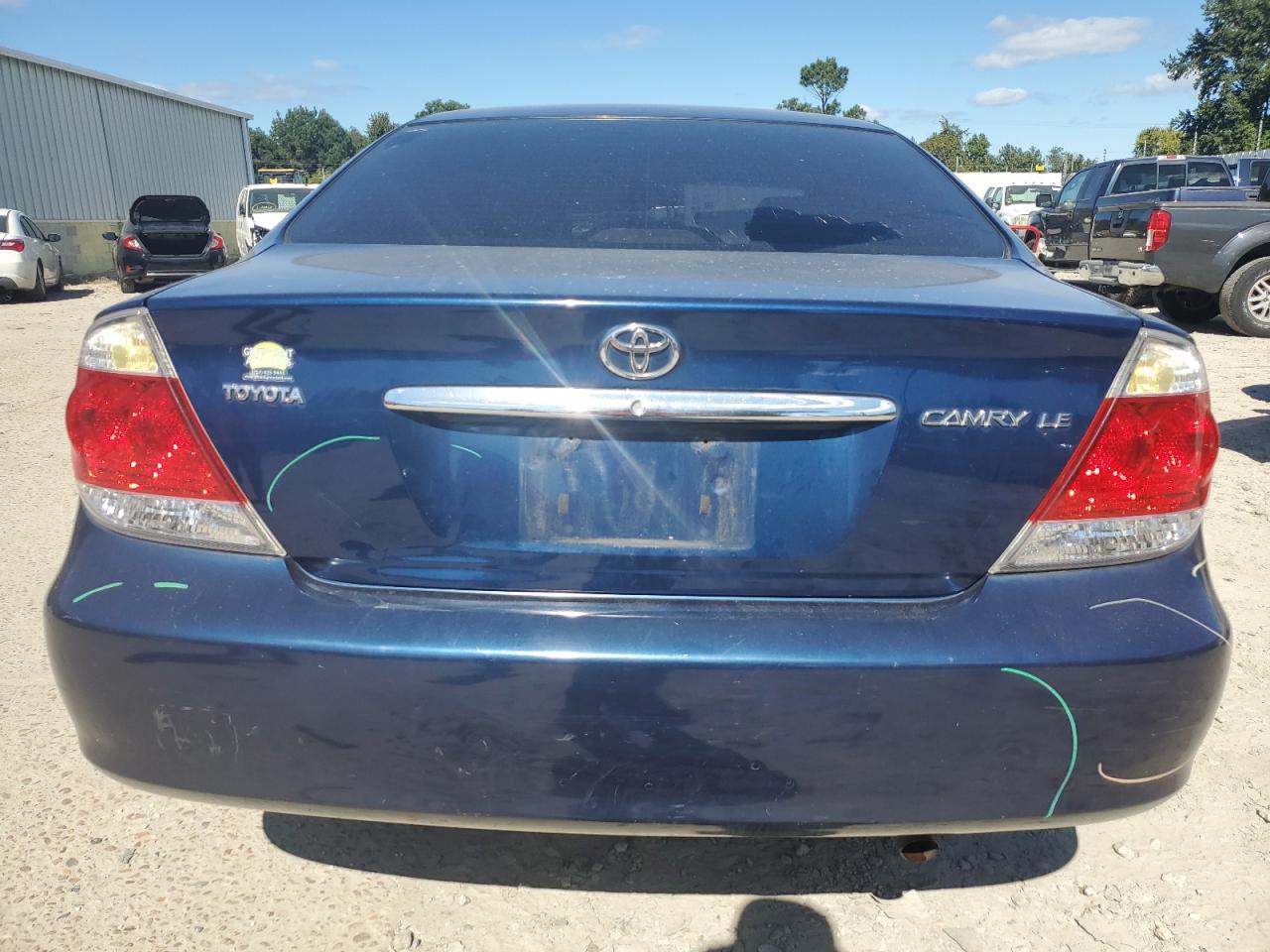 2005 Toyota Camry VIN 4T1BE30K95U089768 Copart auction photo, front end / minor dent/scratches damage thumbnail 6