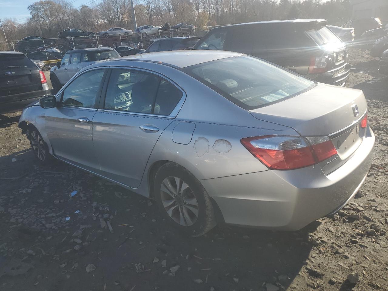 2015 Honda Accord VIN 1HGCR2F31FA003719 Copart auction photo, front end damage thumbnail 2