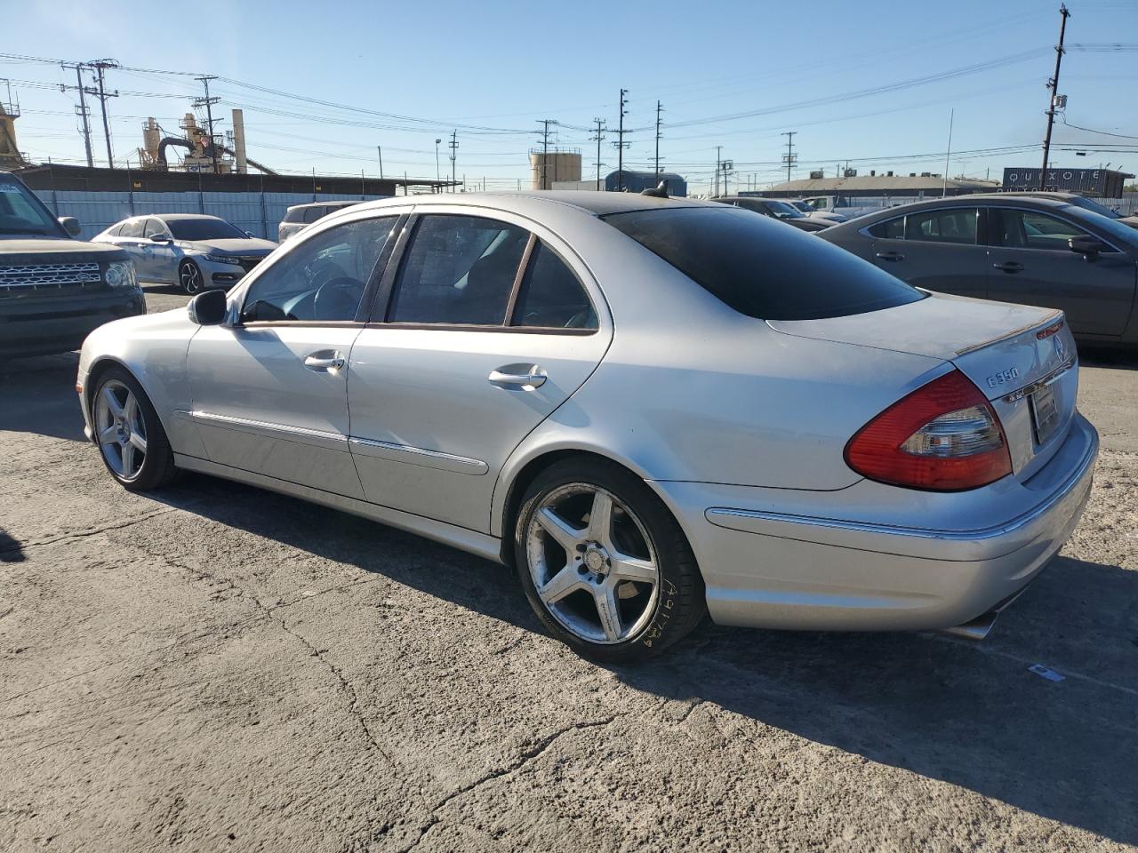 2009 Mercedes-Benz E-klasse VIN WDBUF56X89B426097 Copart auction photo, all over damage thumbnail 2