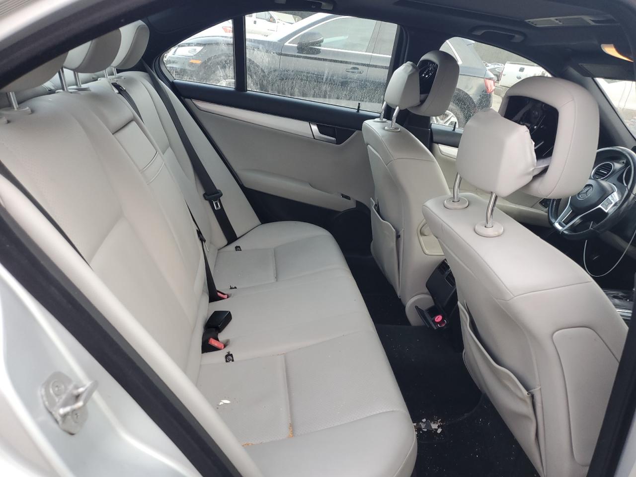 2014 Mercedes-Benz C-klasse VIN WDDGF4HB7EA950289 Copart auction photo, front end damage thumbnail 10