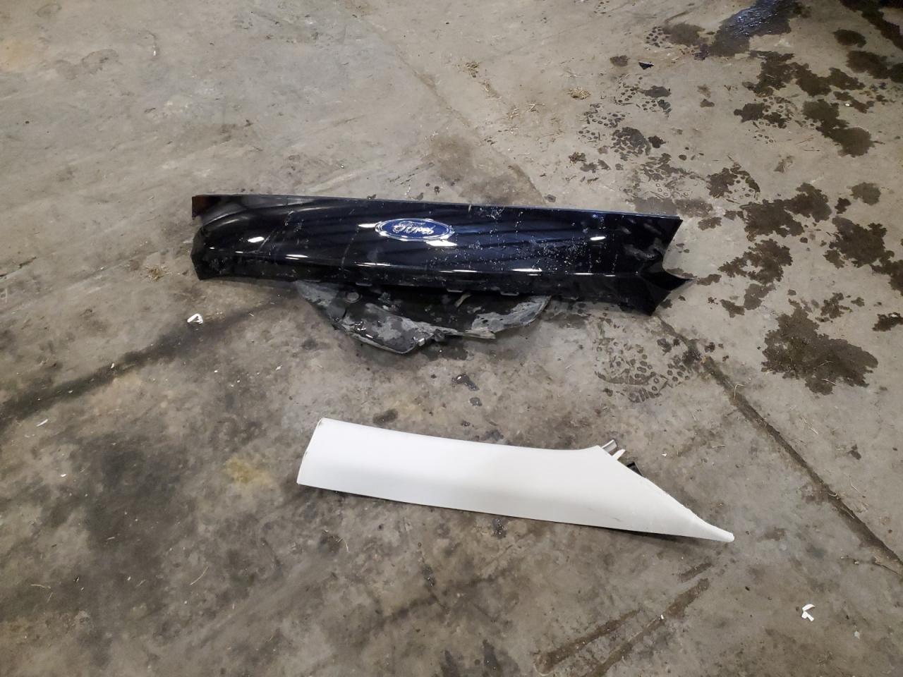 2021 Ford Escape VIN 1FMCU9J90MUA30676 Copart auction photo, all over damage thumbnail 14