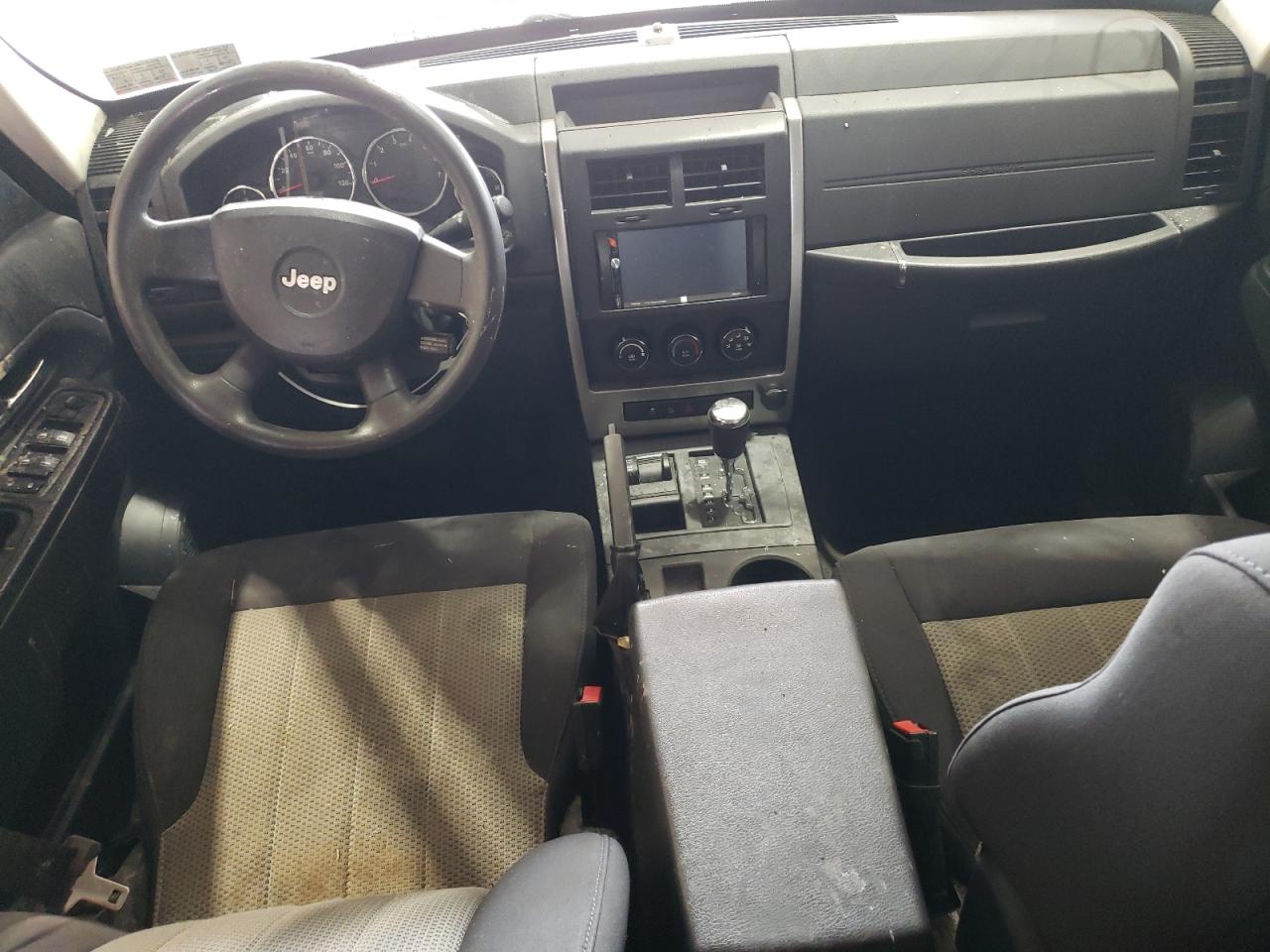 2010 Jeep Liberty (North America) VIN 1J4PN2GK7AW137089 Copart auction photo, rollover / minor dent/scratches damage thumbnail 8