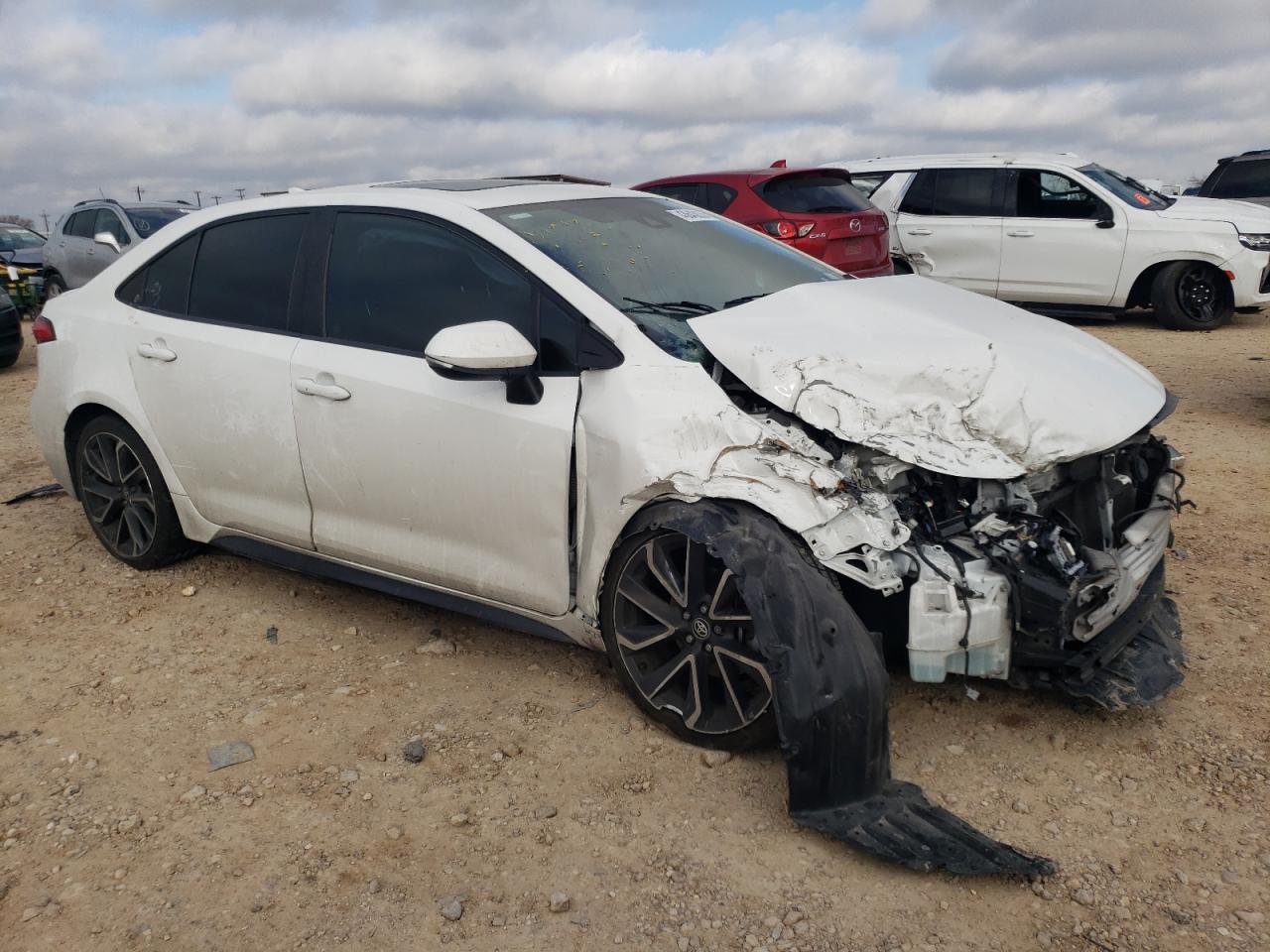 2020 Toyota Corolla VIN 5YFP4RCEXLP002797 Copart auction photo, front end / minor dent/scratches damage thumbnail 4