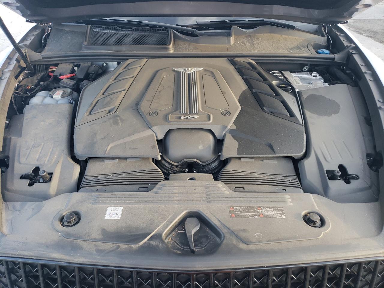 2023 Bentley Bentayga VIN SJAHT2ZVXPC019850 Copart auction photo, vandalism damage thumbnail 13