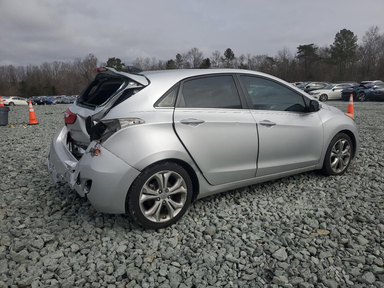 2013 Hyundai Elantra VIN KMHD35LE5DU148071 Copart auction photo, rear end / side damage thumbnail 3