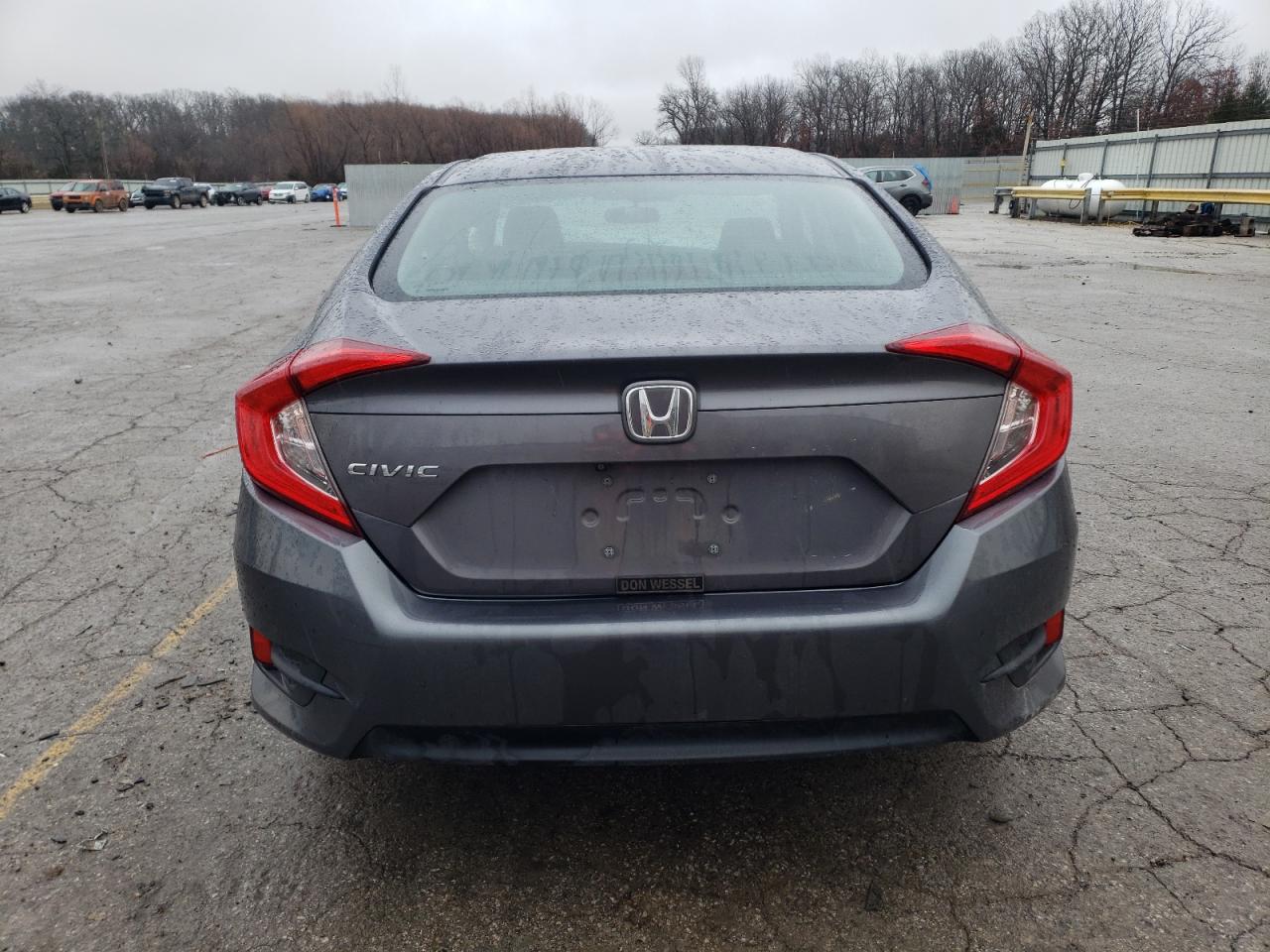 2016 Honda Civic VIN 2HGFC2F81GH501304 Copart auction photo, front end / minor dent/scratches damage thumbnail 6