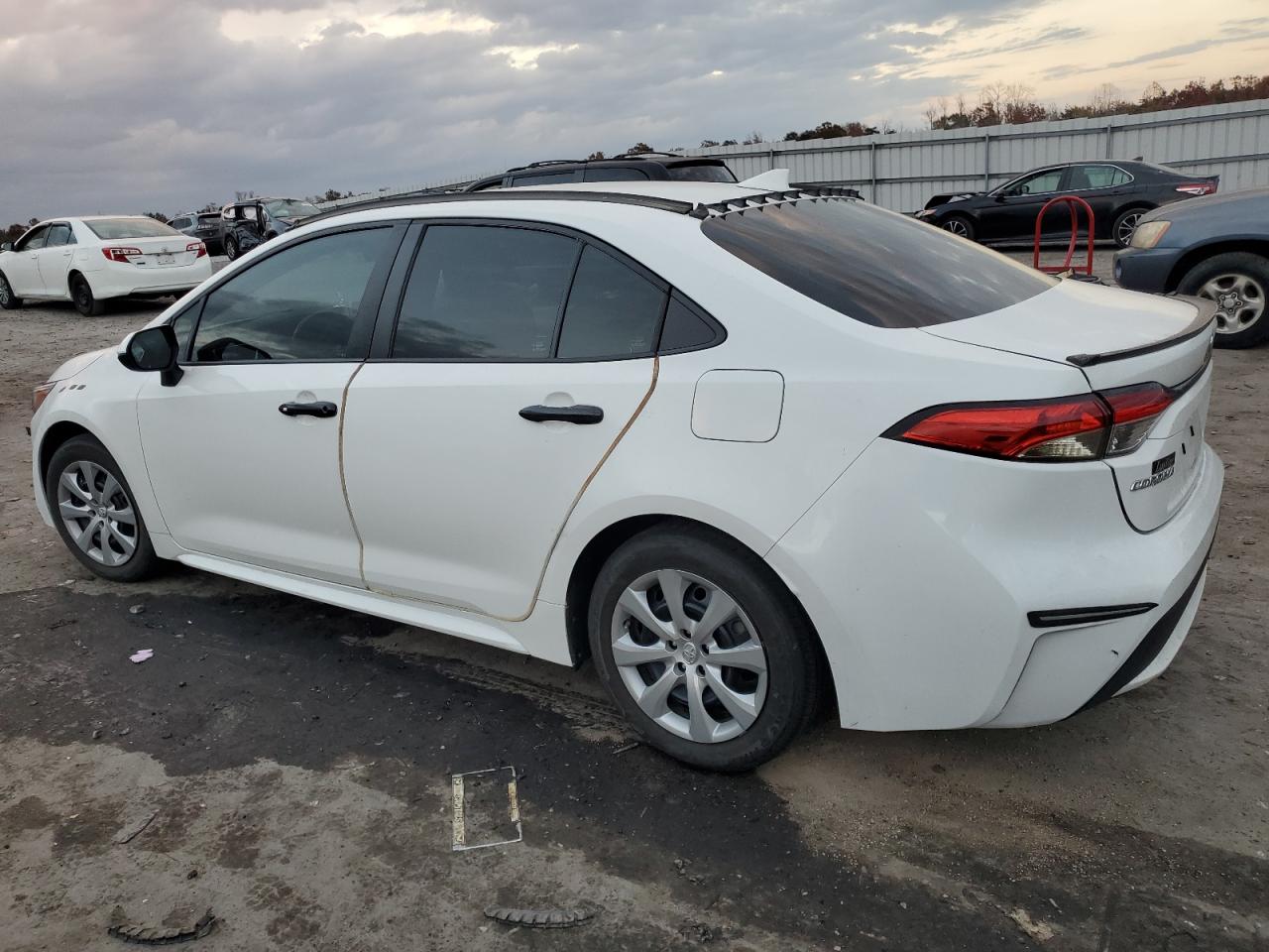 2021 Toyota Corolla VIN 5YFEPMAE3MP162848 Copart auction photo, front end / side damage thumbnail 2