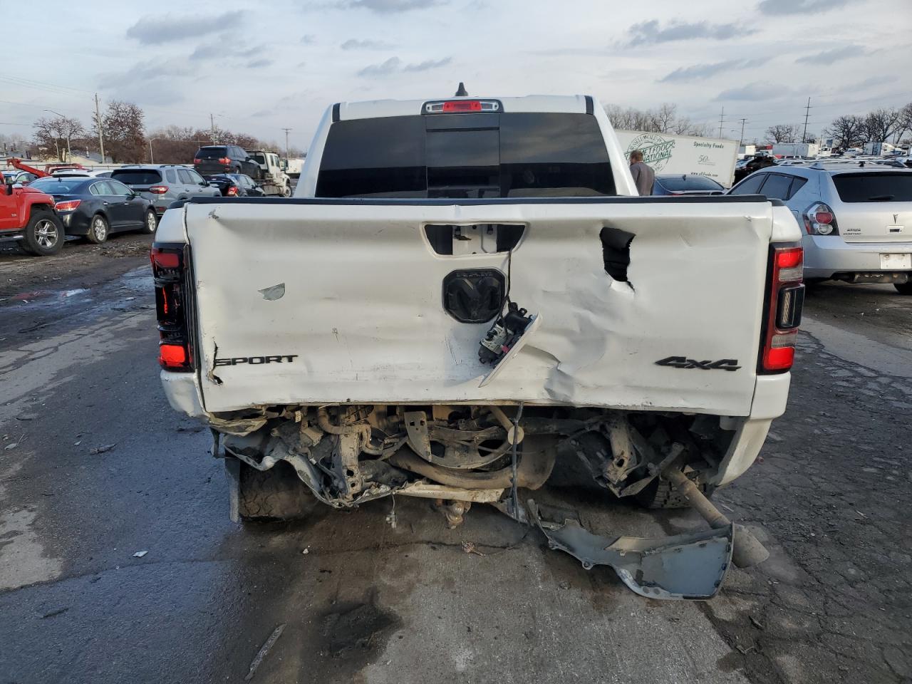 2019 RAM 1500 VIN 1C6SRFLT8KN881325 Copart auction photo, front end / rear end damage thumbnail 6