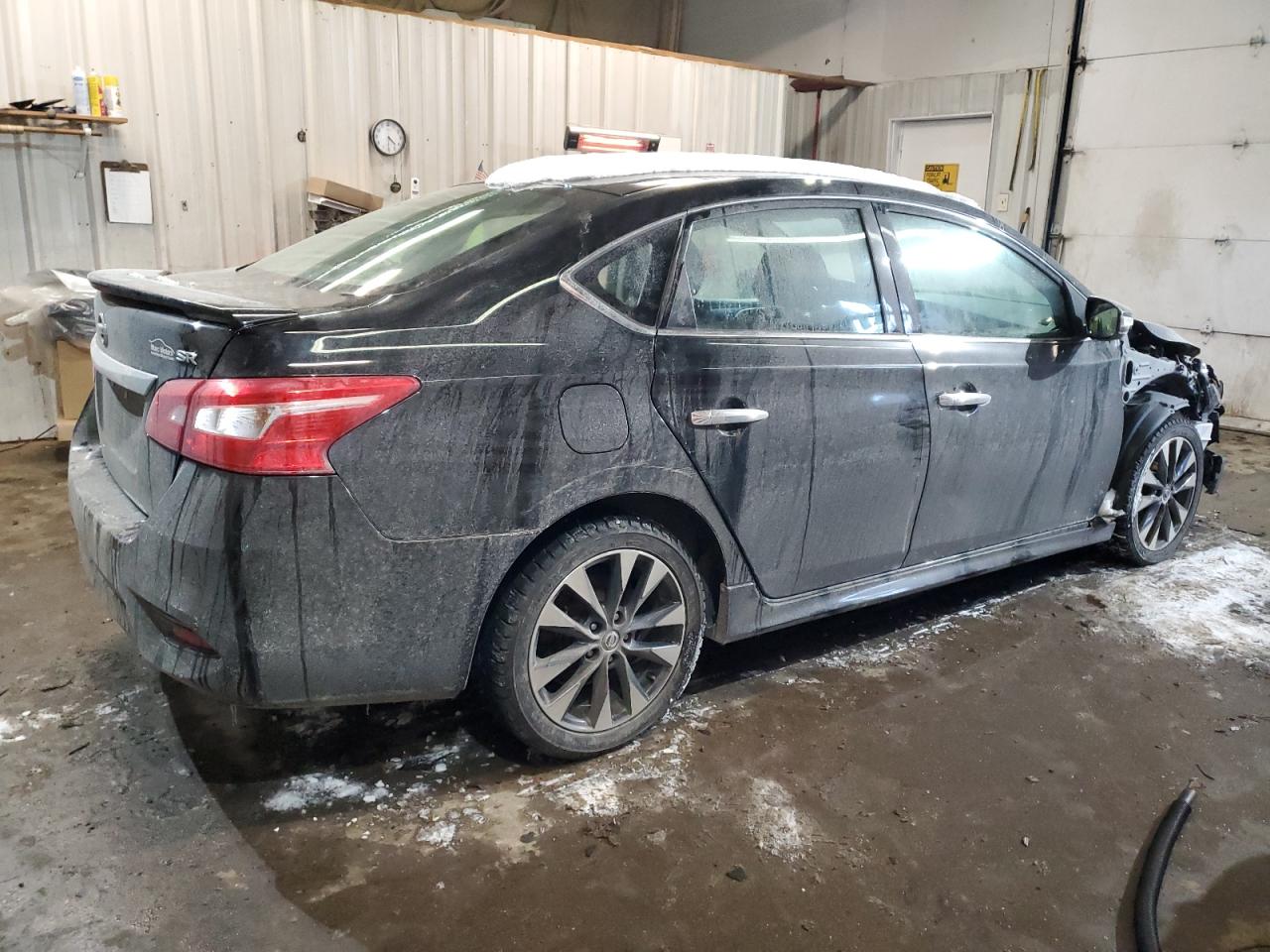 2017 Nissan Sentra VIN 3N1AB7AP8HY225855 Copart auction photo, front end / minor dent/scratches damage thumbnail 3