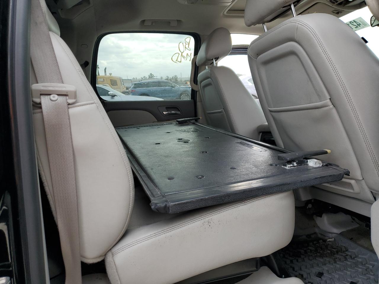 2013 Chevrolet Avalanche VIN 3GNMCGE0XDG265270 Copart auction photo, front end damage thumbnail 11
