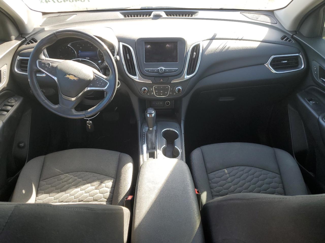 2019 Chevrolet Equinox VIN 3GNAXKEV2KL272787 Copart auction photo, front end damage thumbnail 8