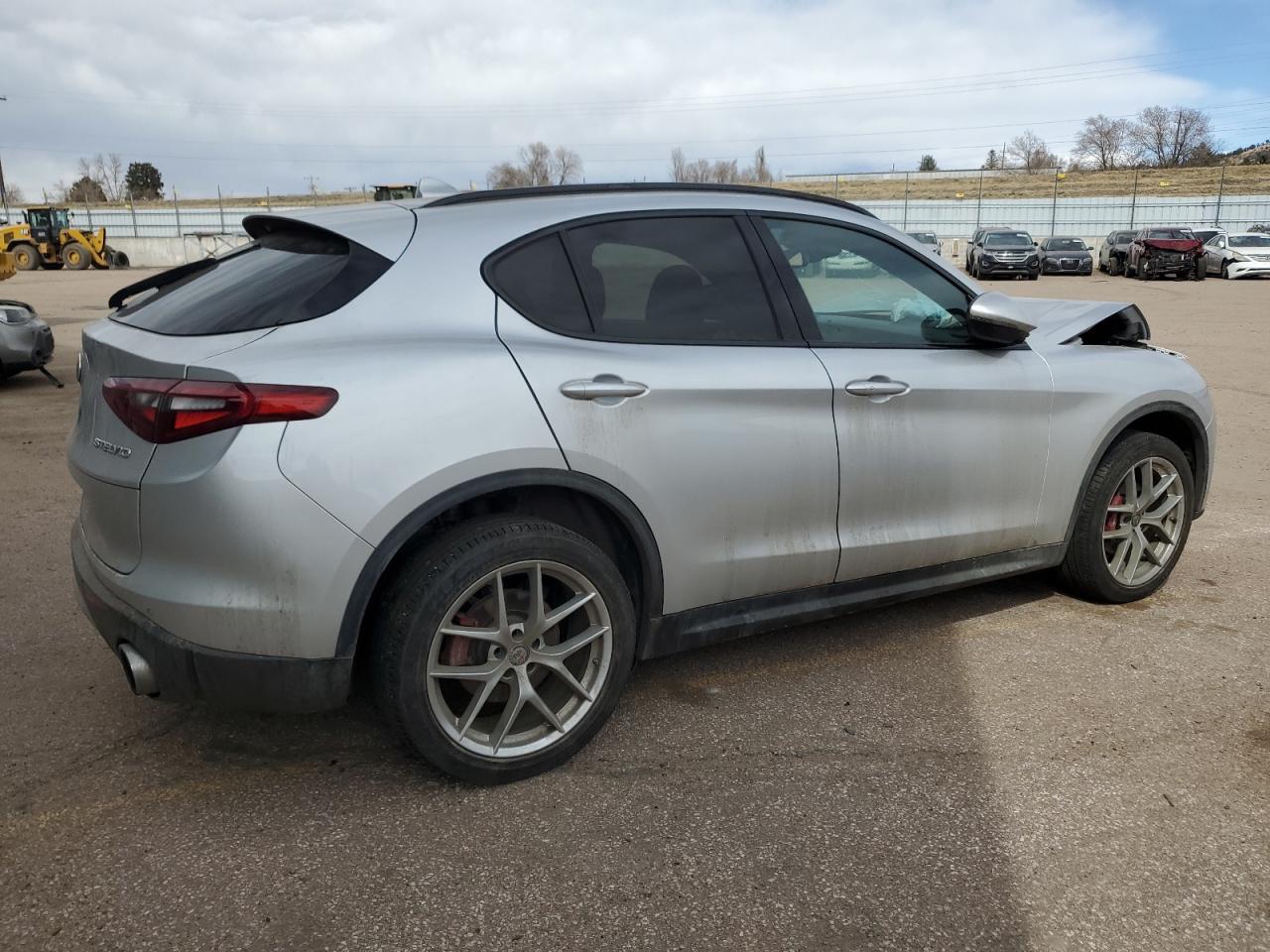 2018 Alfa Romeo Stelvio VIN ZASFAKNN7J7B83047 Copart auction photo, front end / side damage thumbnail 3