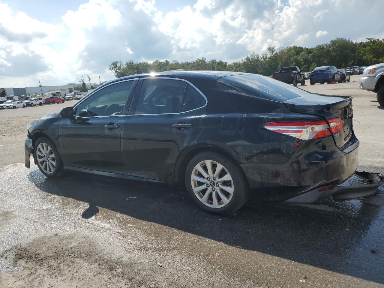 2018 Toyota Camry VIN 4T1B11HK4JU111125 Copart auction photo, all over damage thumbnail 2