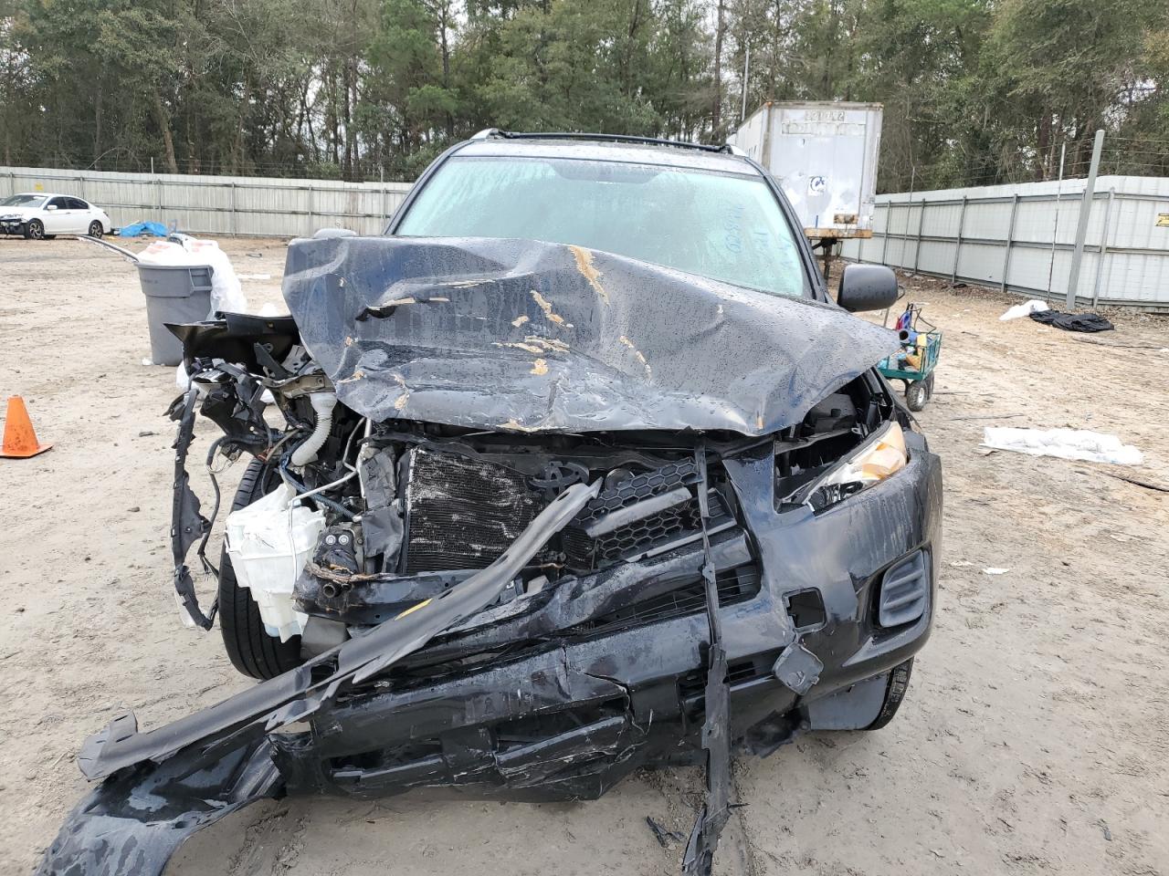 2010 Toyota RAV 4 VIN 2T3ZF4DV2AW028916 Copart auction photo, front end damage thumbnail 5