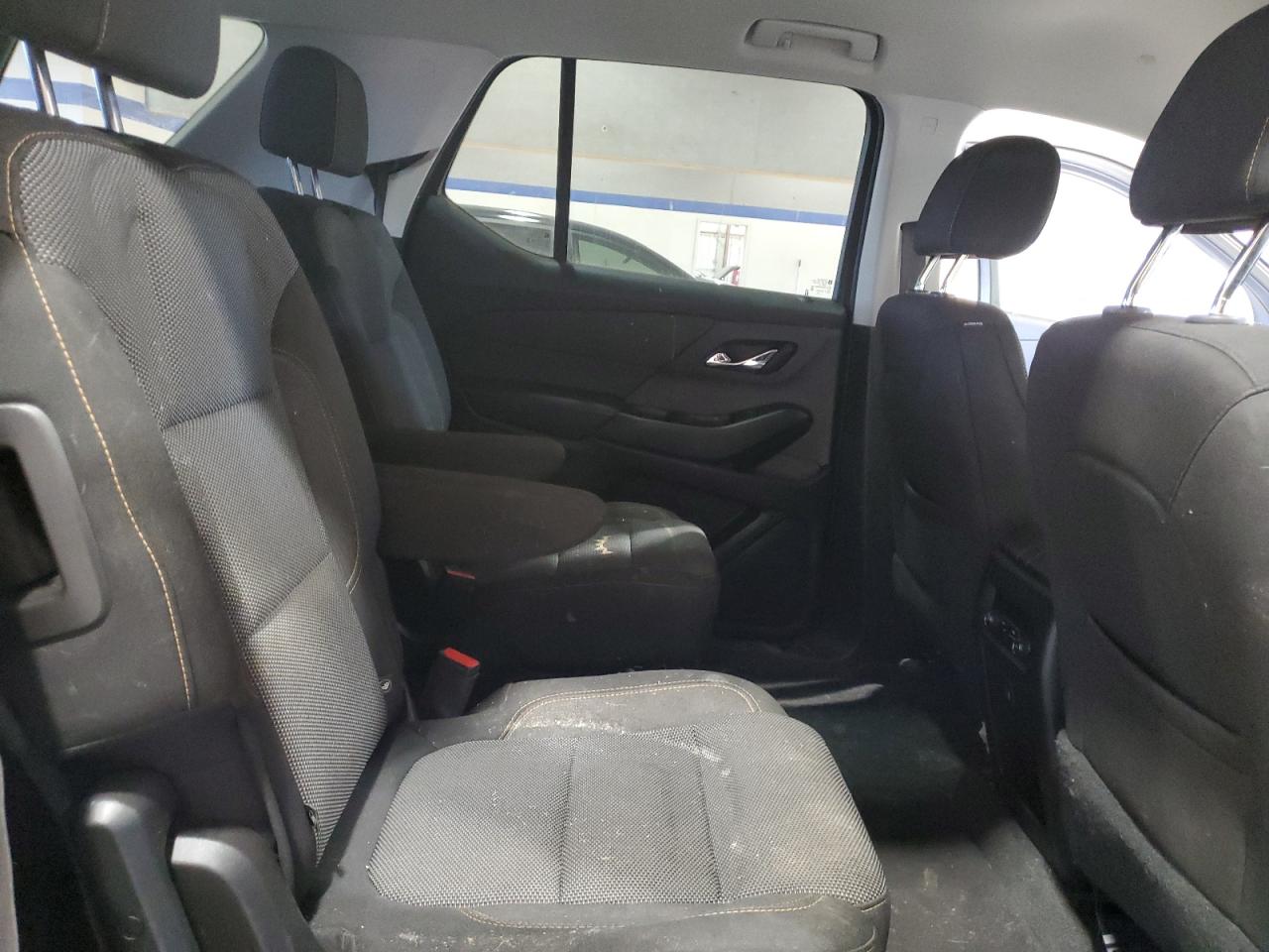 2019 Chevrolet Traverse VIN 1GNERGKW1KJ283812 Copart auction photo, front end / side damage thumbnail 11