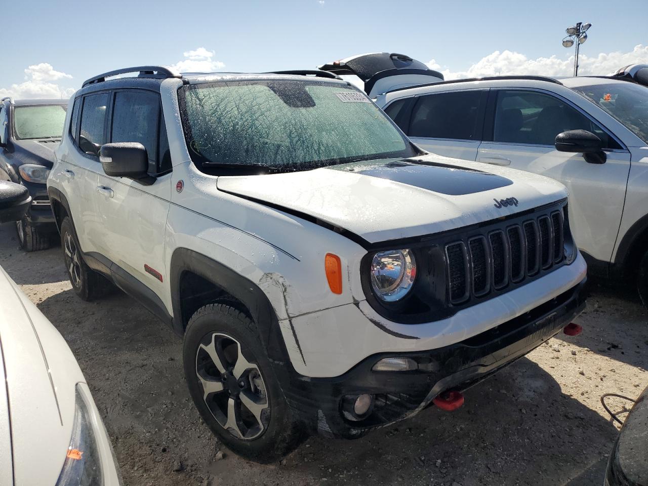2020 Jeep Renegade VIN ZACNJBC10LPL01141 Copart auction photo, water/flood / front end damage thumbnail 4