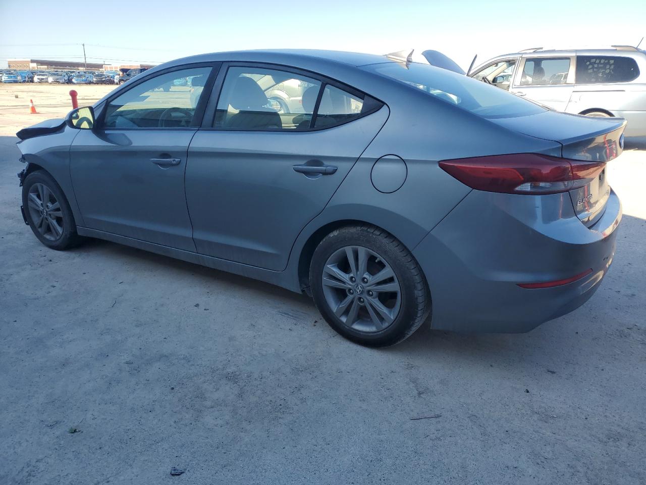 2017 Hyundai Elantra VIN KMHD84LF3HU152436 Copart auction photo, front end / rear end damage thumbnail 2