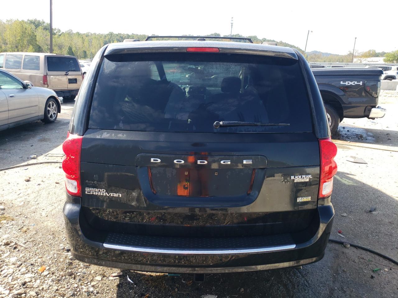 2016 Dodge Caravan VIN 2C4RDGCG4GR181259 Copart auction photo, front end damage thumbnail 6