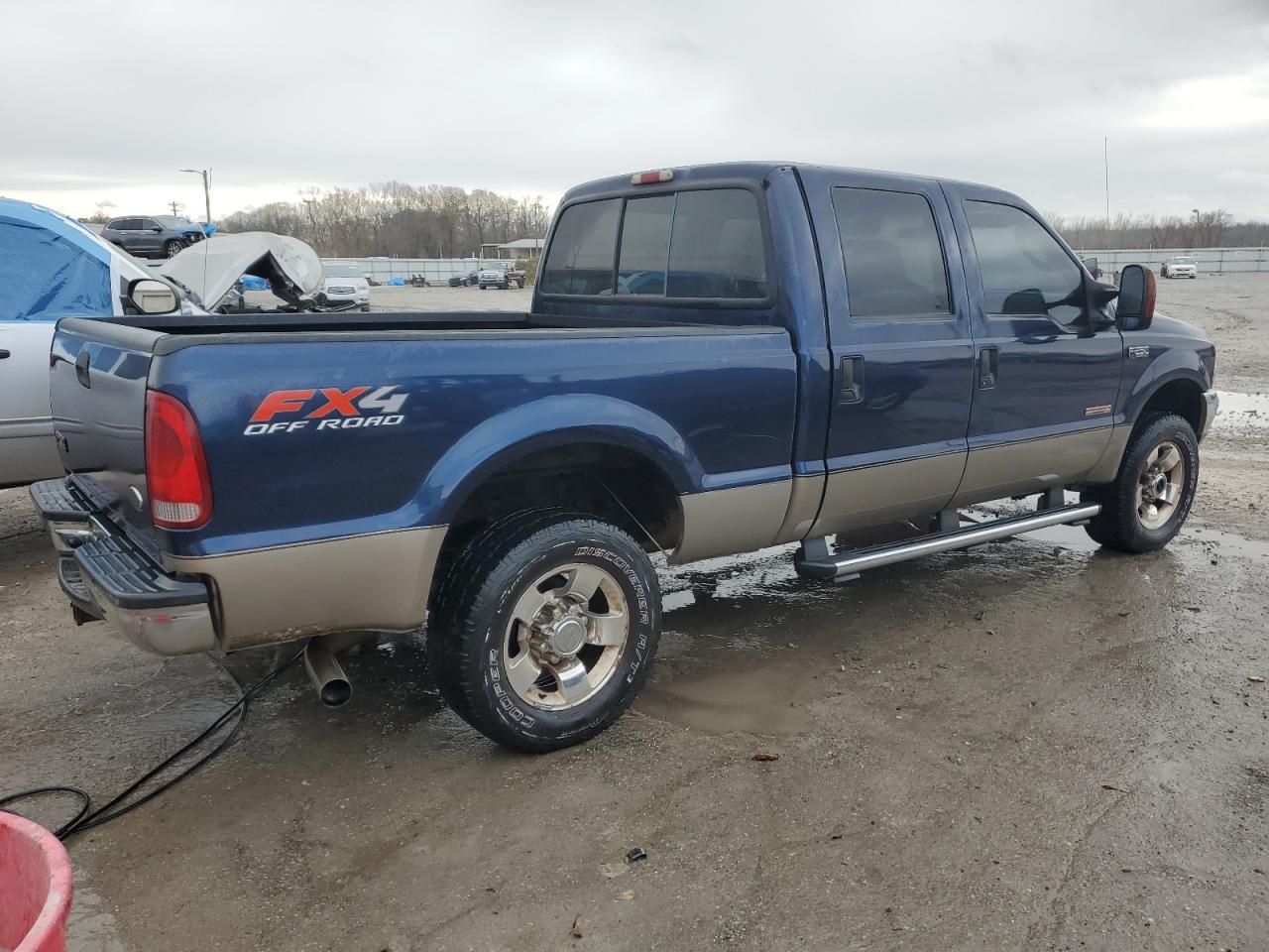 2004 Ford F250 VIN 1FTNW21P64EC88711 Copart auction photo, side damage thumbnail 3