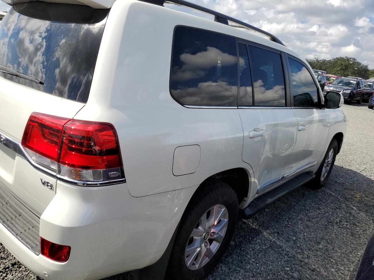 2019 Toyota Land Cruiser VIN JTMCY7AJXK4075015 Copart auction photo, water/flood damage thumbnail 3