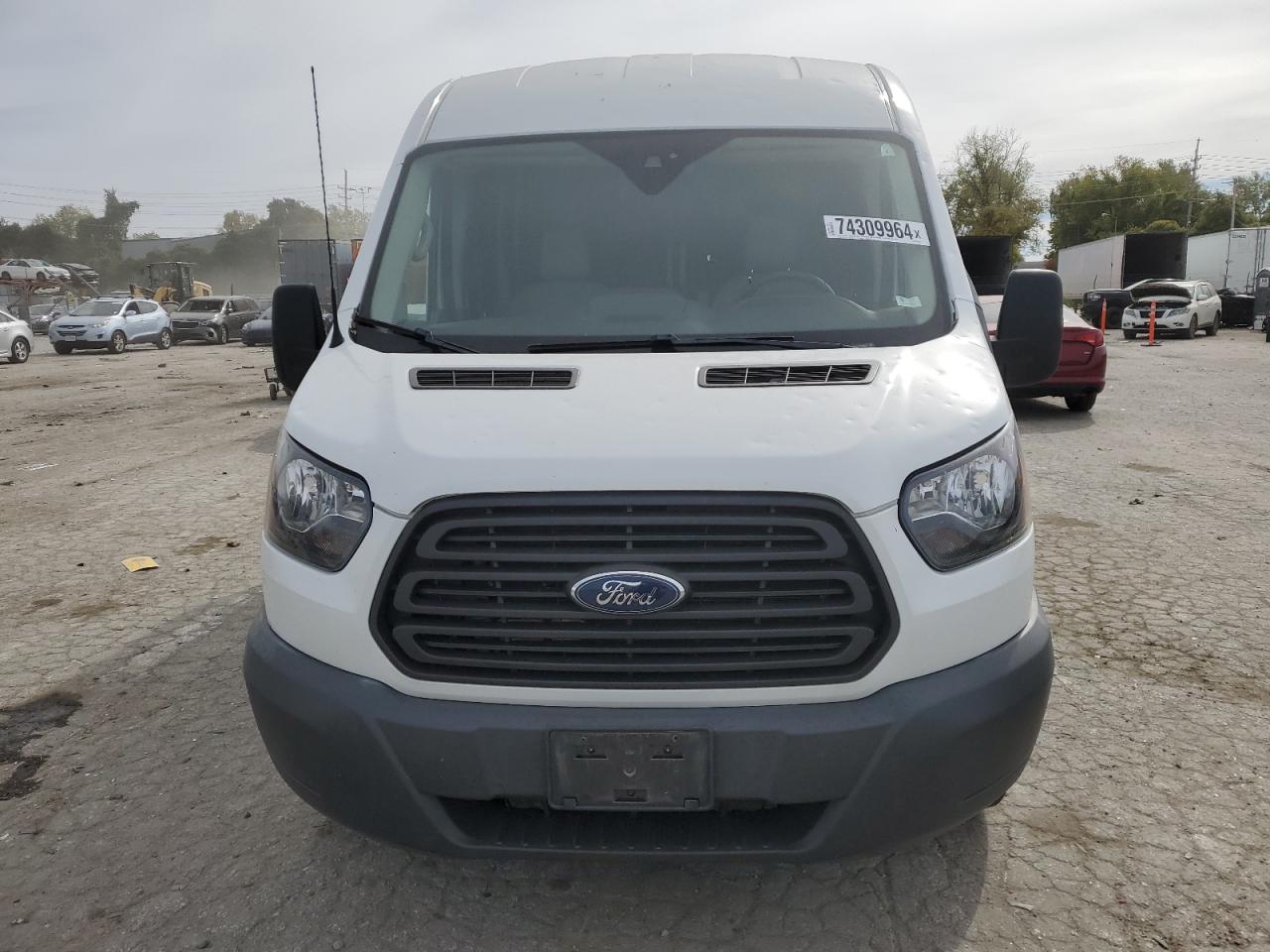 2018 Ford Transit VIN 1FTYR1CM0JKA78832 Copart auction photo, hail damage thumbnail 5