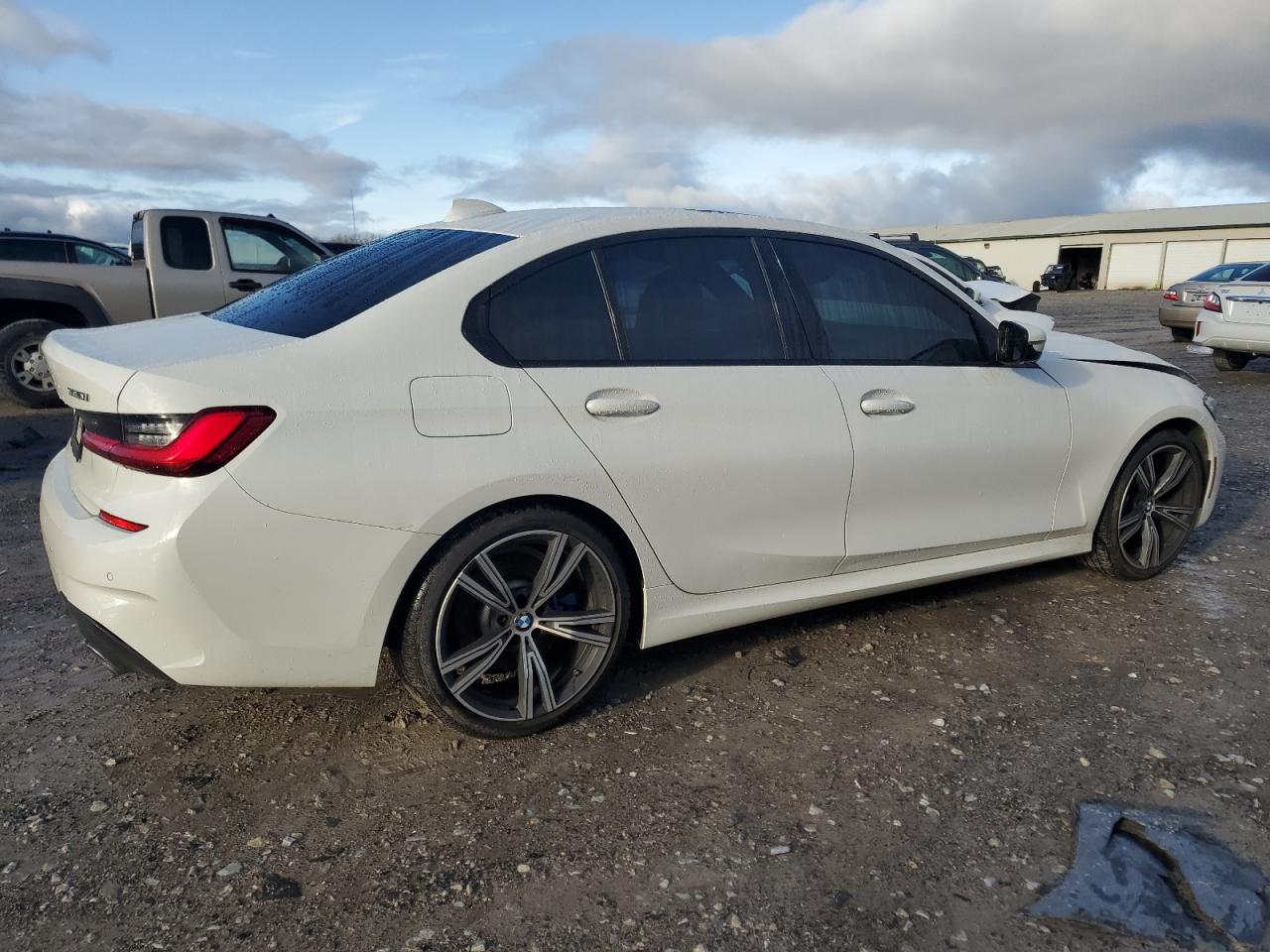 2021 BMW 3er VIN 3MW5R7J09M8C06087 Copart auction photo, front end damage thumbnail 3